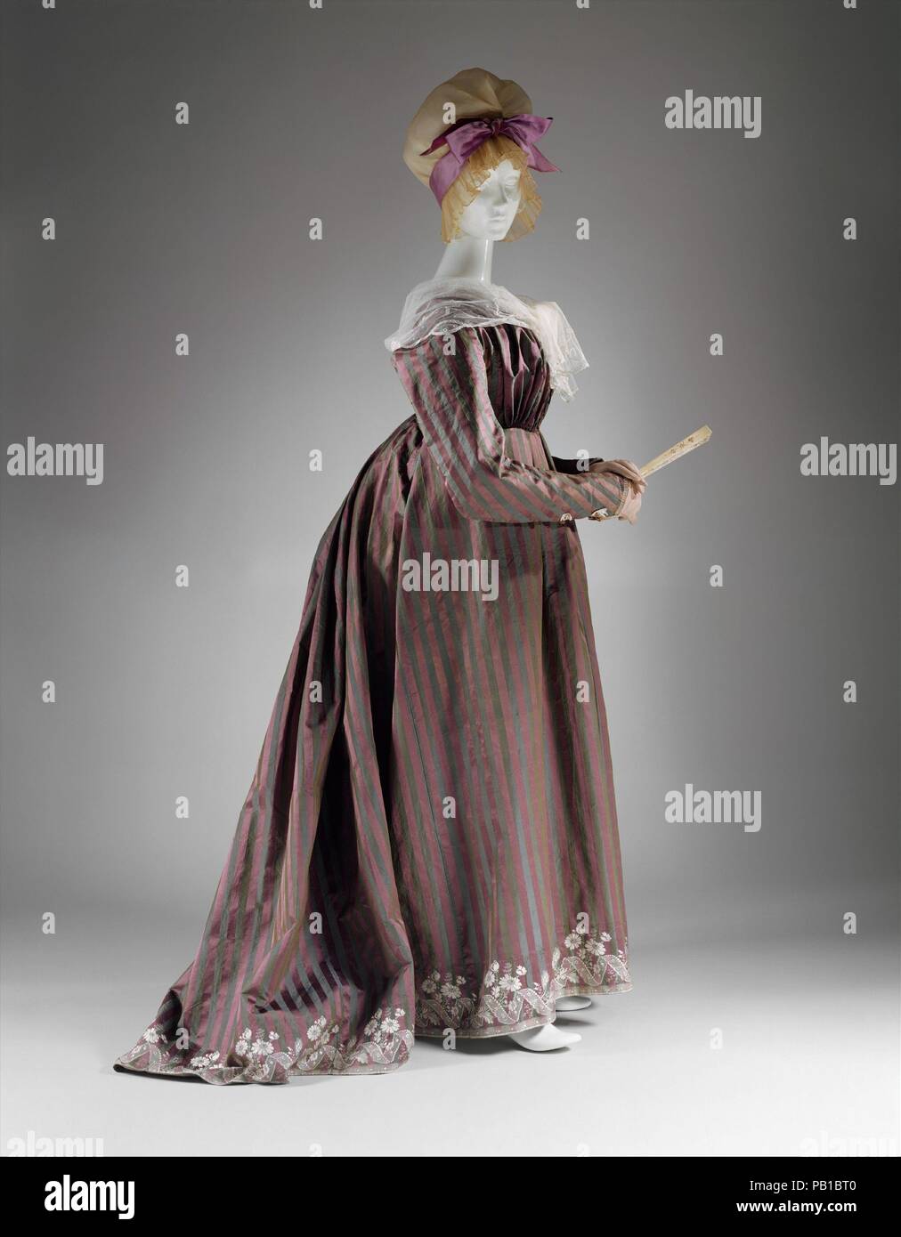 Runde Kleid Kultur Italienisch Datum Ca 1795 Von Den 1790er Jahren Die Struktur Der Kleidung War