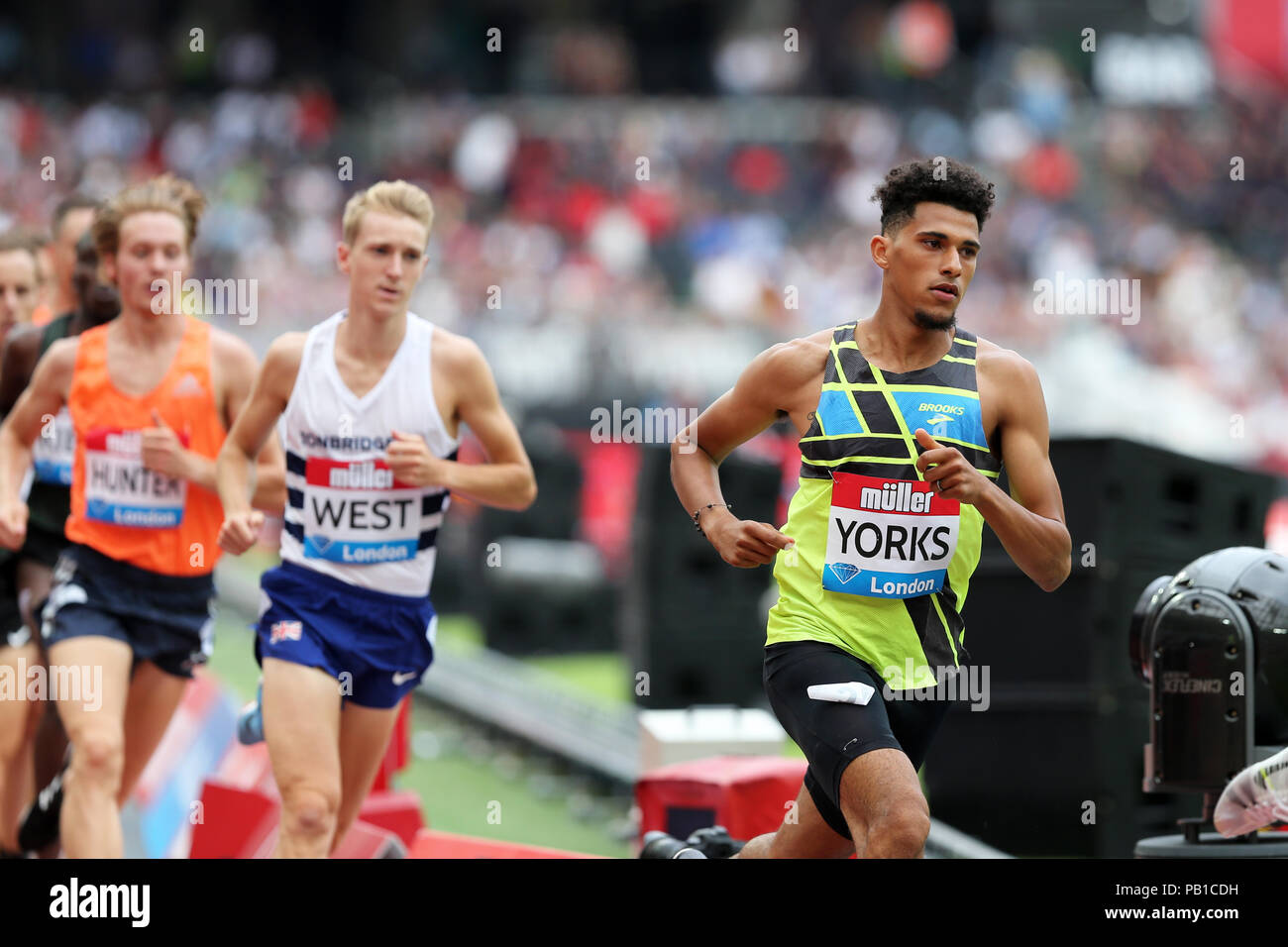 Izaic YORKS (Vereinigte Staaten von Amerika) in der Männer 1500 m-Finale bei den 2018 konkurrieren, IAAF Diamond League, Jubiläum Spiele, Queen Elizabeth Olympic Park, Stratford, London, UK. Stockfoto