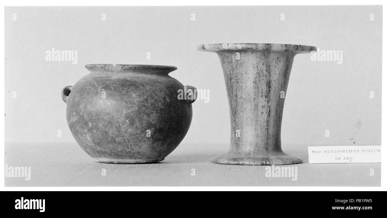 Hocke gemuffter Stein Schiff. Abmessungen: 1 3/4 x 2 1/2 in. (4,5 x 6,4 cm). Datum: Ca. 3300-3100 v. Chr.. Museum: Metropolitan Museum of Art, New York, USA. Stockfoto