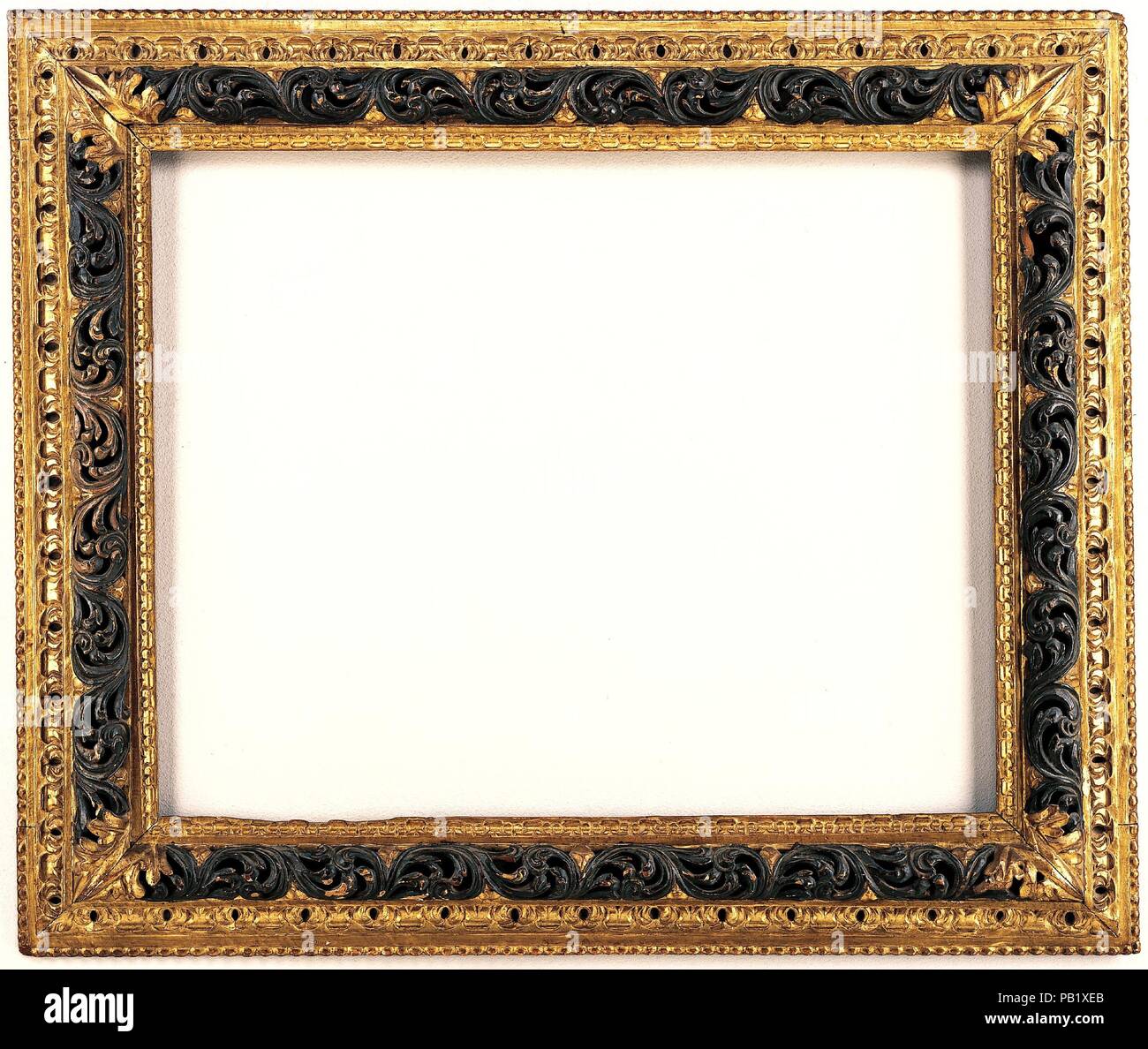 Kranz Rahmen. Kultur: Italienisch, Venedig. Abmessungen: 96,5 x 114,3, 67,5 x 85,5, 69,7 x 87,6 cm. Datum: Ende des 16. Jahrhunderts. Museum: Metropolitan Museum of Art, New York, USA. Stockfoto