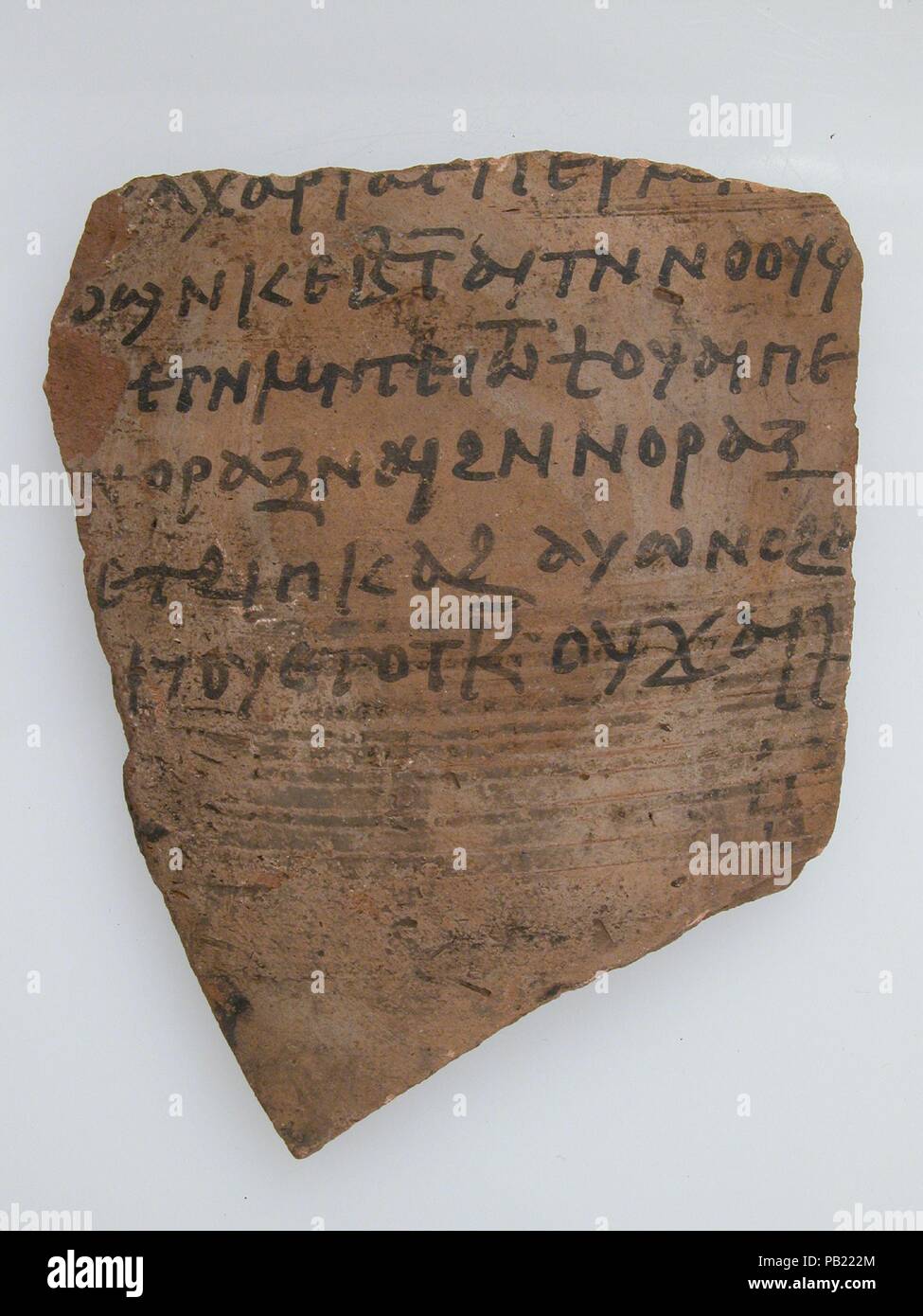 Ostrakon. Kultur: Koptischen. Abmessungen: 3 7/8 x 4 5/8 in. (9,9 x 11,7 cm). Datum: 7. Museum: Metropolitan Museum of Art, New York, USA. Stockfoto