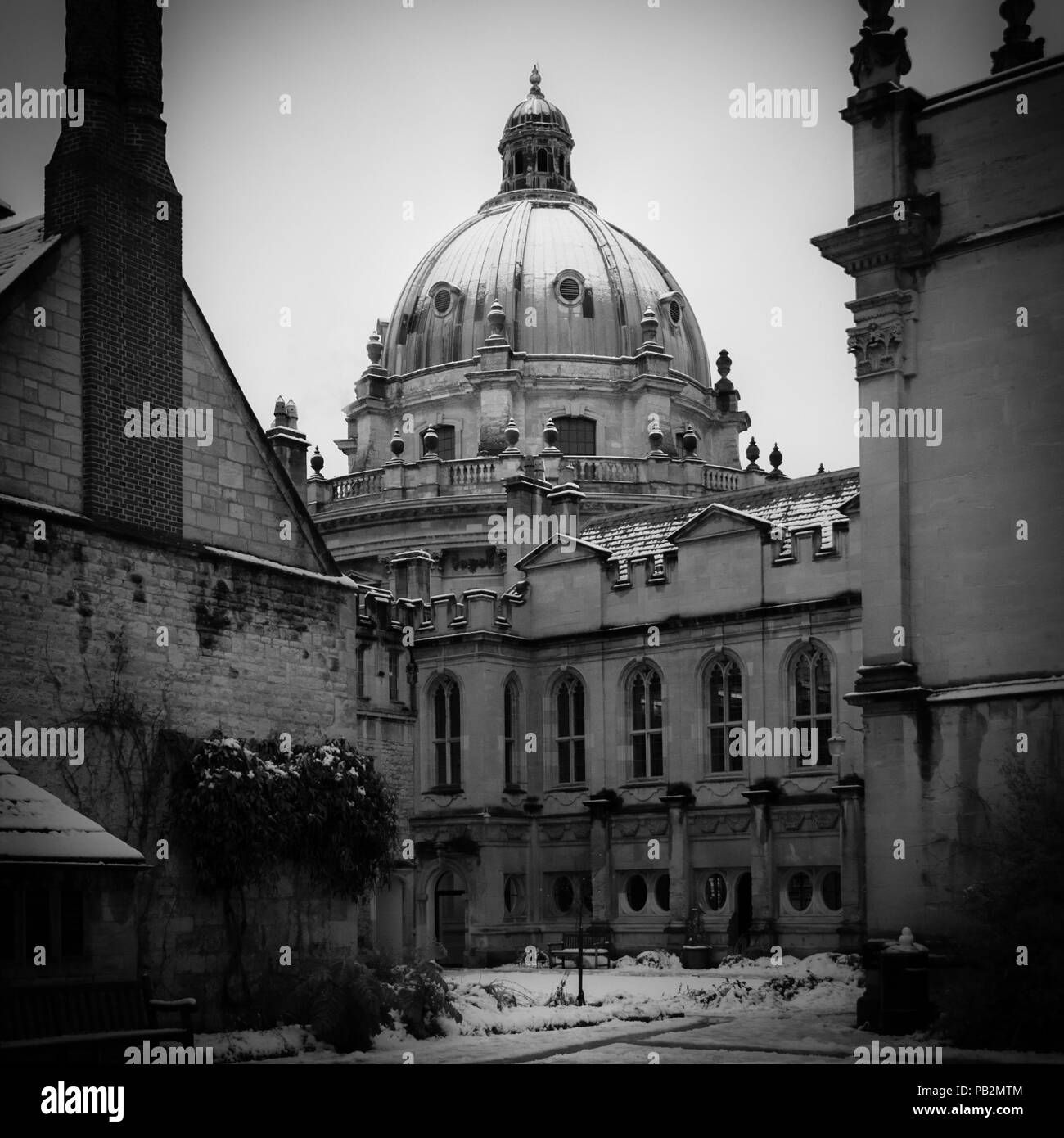 Radcliffe Camera Blick von Brasenose College, Universität Oxford, Großbritannien Stockfoto