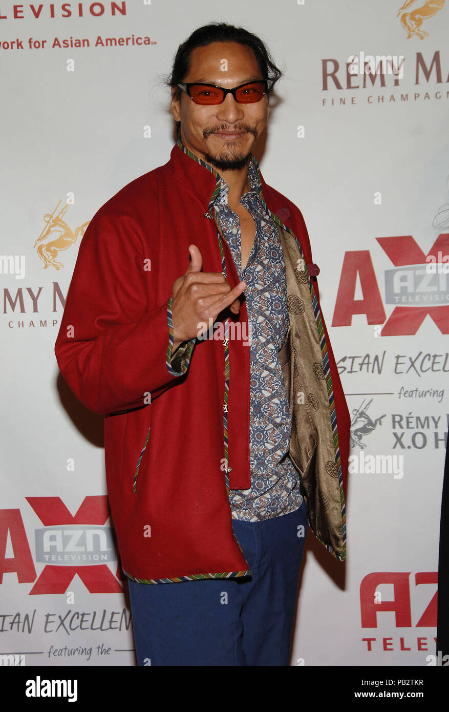 Jason Scott Lee bei der Ankunft im asiatischen Excellence Awards 2006 im Wiltern Theater in Los Angeles. 19. Januar 2006. LeeJasonScott 076 Red Carpet Event, Vertikal, USA, Filmindustrie, Prominente, Fotografie, Bestof, Kunst, Kultur und Unterhaltung, Topix Prominente Fashion/Vertikal, Besten, Event in Hollywood Leben - Kalifornien, Roter Teppich und backstage, USA, Film, Stars, Film Stars, TV Stars, Musik, Promis, Fotografie, Bestof, Kunst, Kultur und Unterhaltung, Topix, vertikal, eine Person, die aus den Jahren 2006 bis 2009, Anfrage tsuni@Gamma-USA.com - Drei Stockfoto