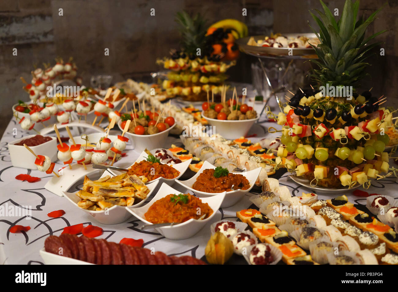 Dekorative finger food Buffet im Partei Stockfoto
