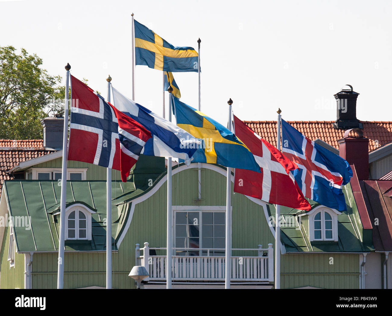 NORDIC Flagge auf der Pole, Norwegen, Finnland, Schweden, Dänemark und Island 2018 Stockfoto