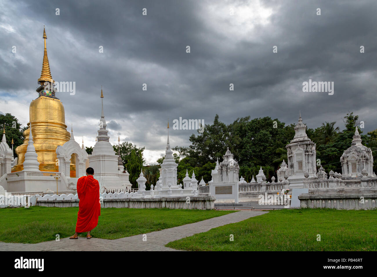 Buddhistischer Tempel, bekannt als Wat Suan Dok, in Chiang Mai, Thailand. Stockfoto