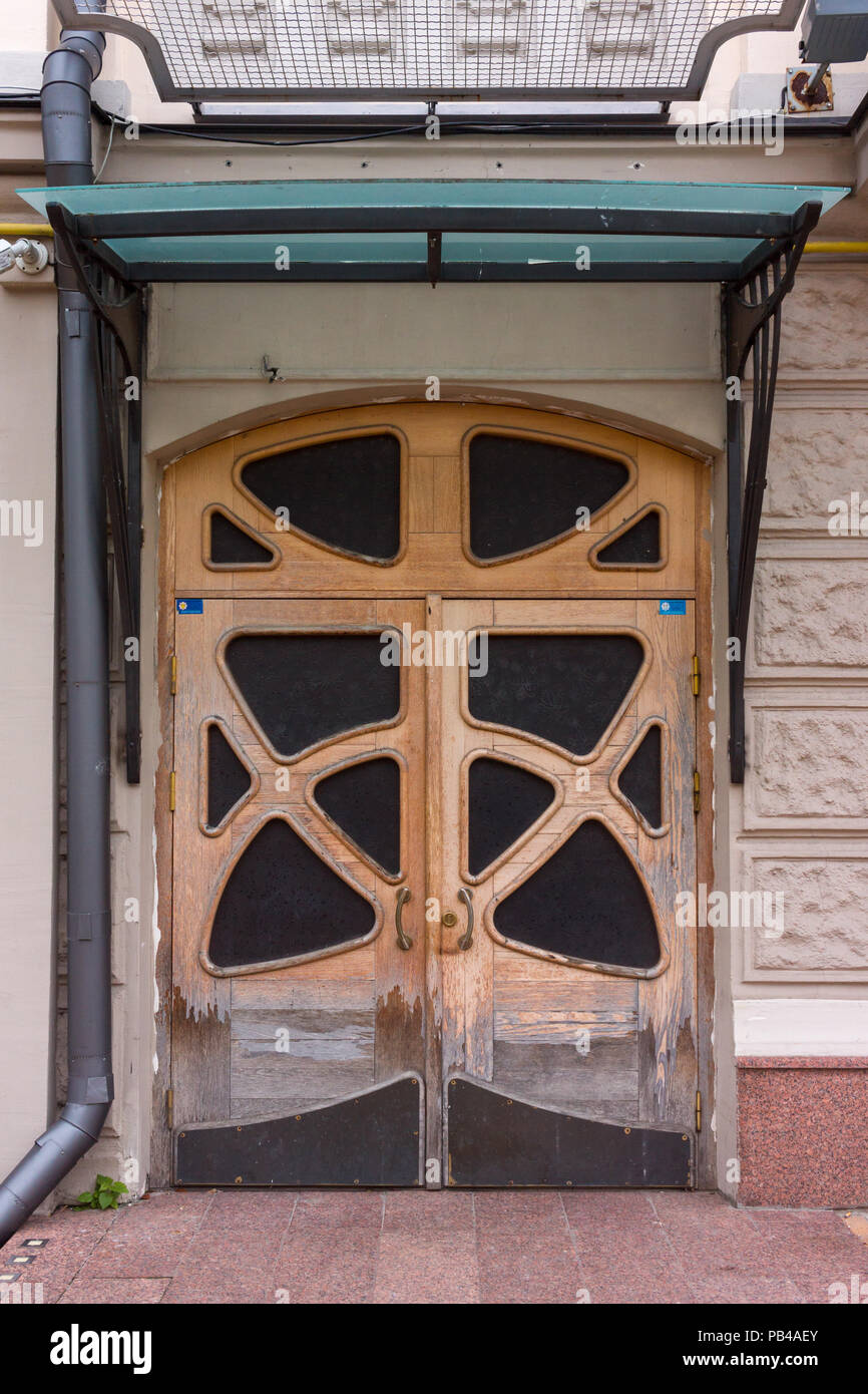Jugendstil Tür in Kiew, Ukraine Stockfoto