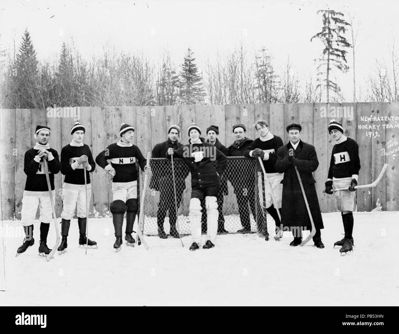 1094 New Hazelton Hockey Team Stockfoto