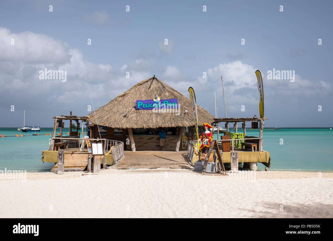 Pelican Pier Strandbar und Restaurant, Palm Beach, Aruba, Karibik Stockfoto