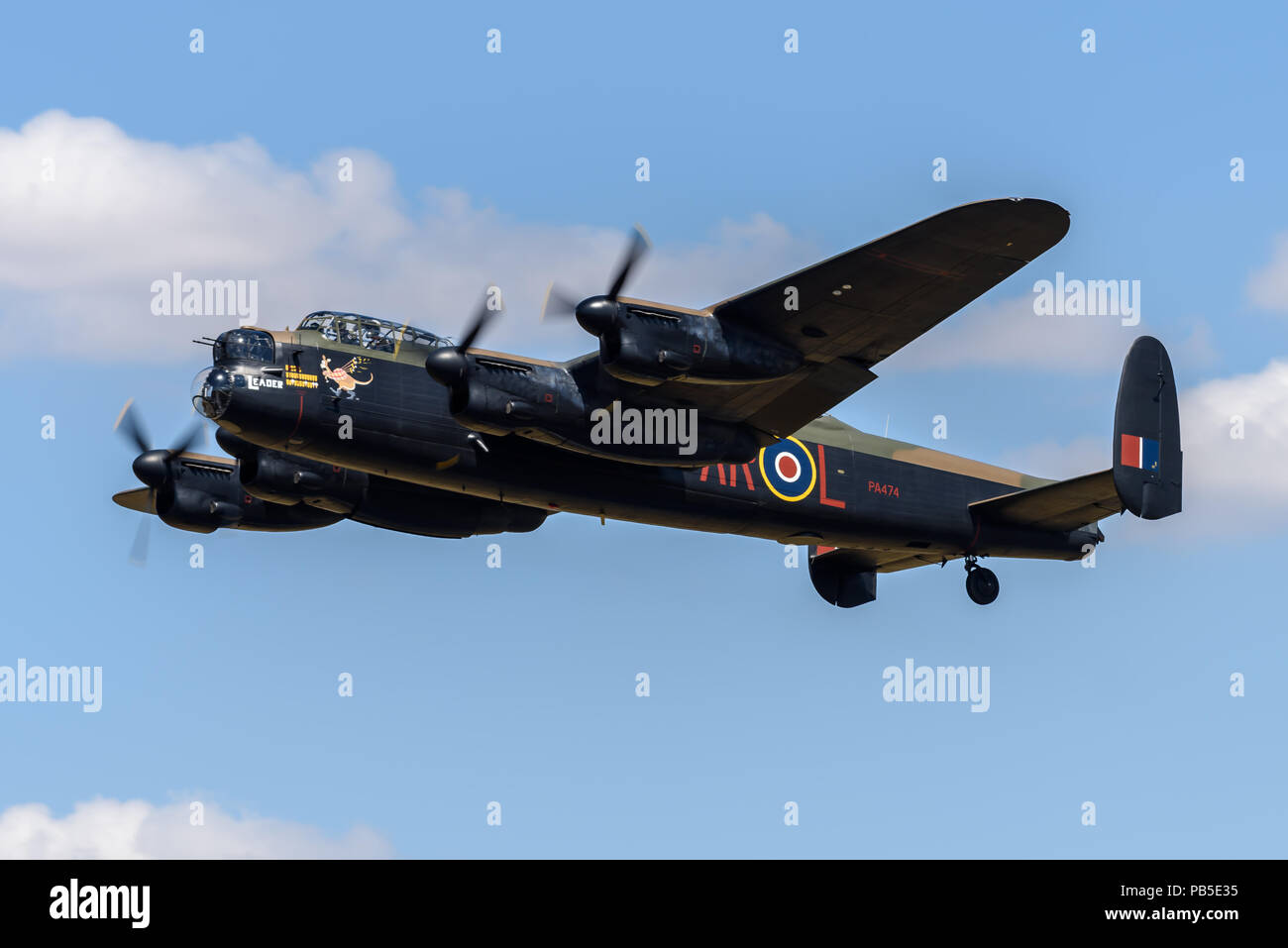 Avro Lancaster Bomber wird an der Royal International Air Tattoo Stockfoto