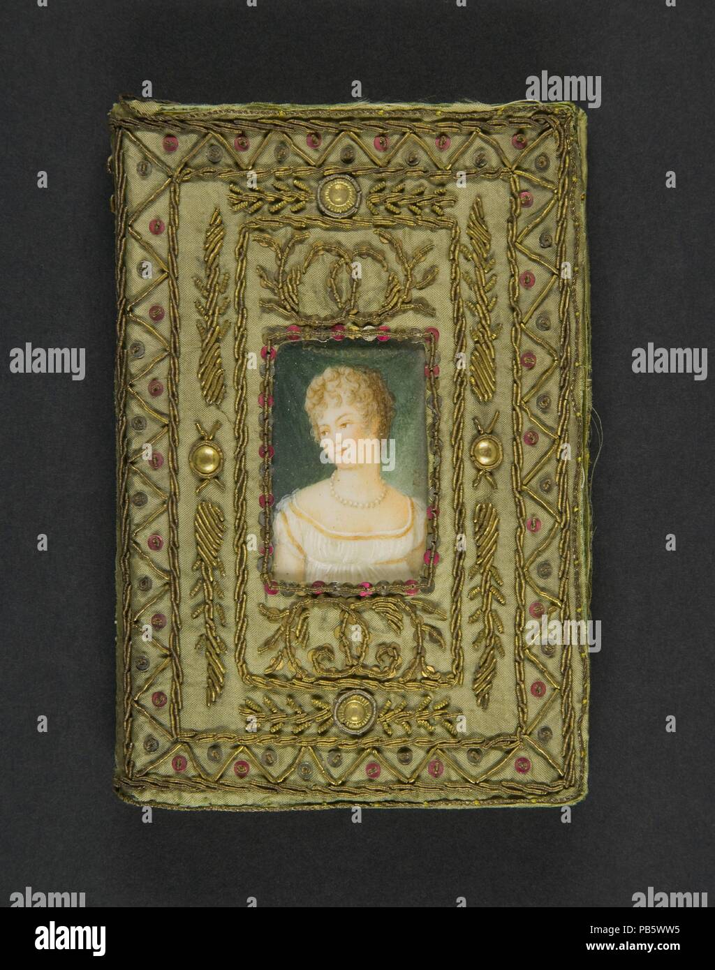 L'ami des Voyageurs, ou, Etrennes instructives, curieuses et nécessaires à toutes les personnes qui voyagent, soit à pied, à Cheval, en voiture ou par Eau: soit par les voitures Publiques etc., etc., etc. Abmessungen: 68 Seiten, Höhe: 4 cm. (12 cm). Herausgeber: Chez Marcilly. Datum: Ca. 1820. Ein Travelers' Guide, Konzentration auf praktische und Freizeit Informationen. Beratung ist auf, wie man ein Pferd, oder Schuhe wählen, wenn man zu Fuß unterwegs, und Vorschläge sind für amüsant, sich während einer Reise mit Vers und Song vorgenommen. Die Bindung ist eine gestickte verbindlich in grüner Seide, verschönert wit Stockfoto