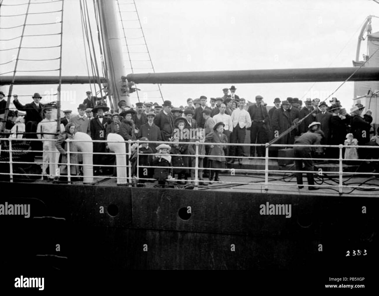 1572 Dampfgarer Lake Champlain Ankunft am Hafen, Québec, Okt. 1911 - Bateau à Vapeur Lac Champlain arrivant au Port, Québec, Oct. 1911 Stockfoto