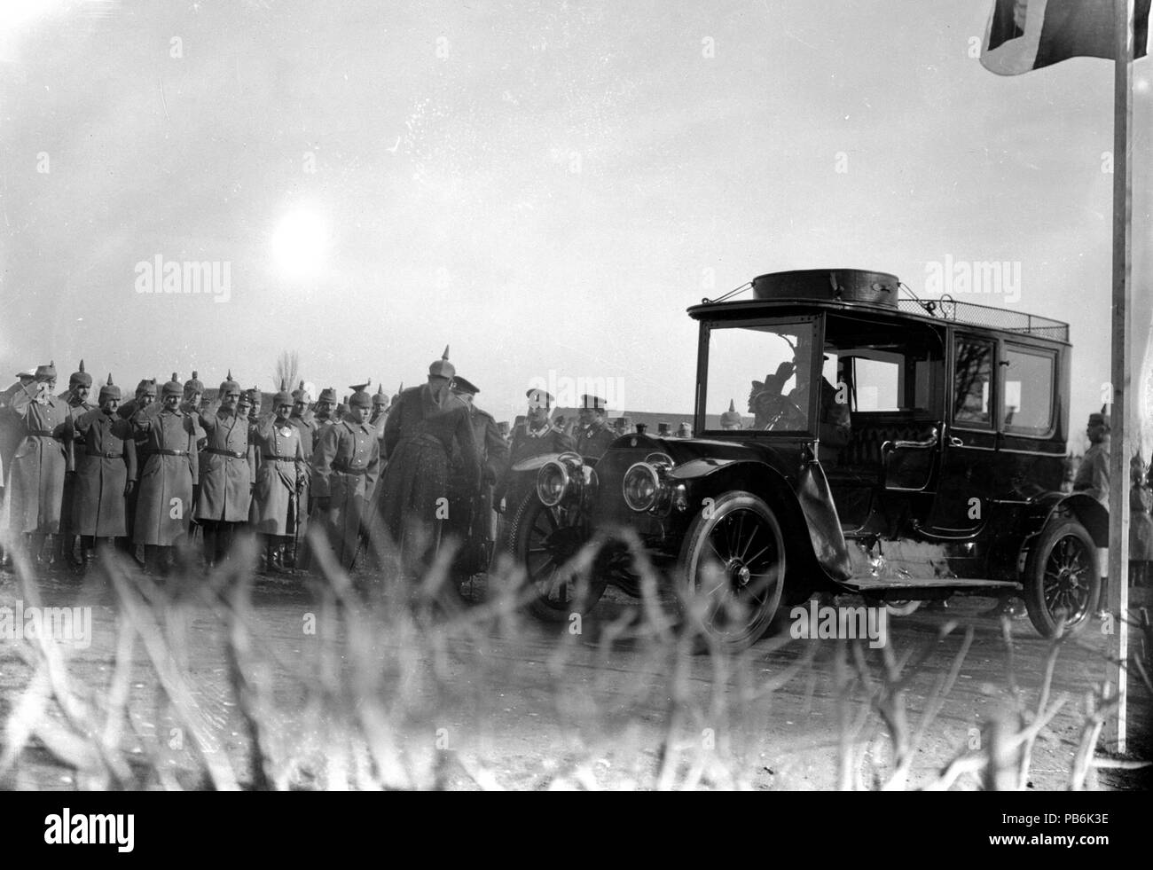 1044 Militär, Salute, Automobil Fortepan 59090 Stockfoto