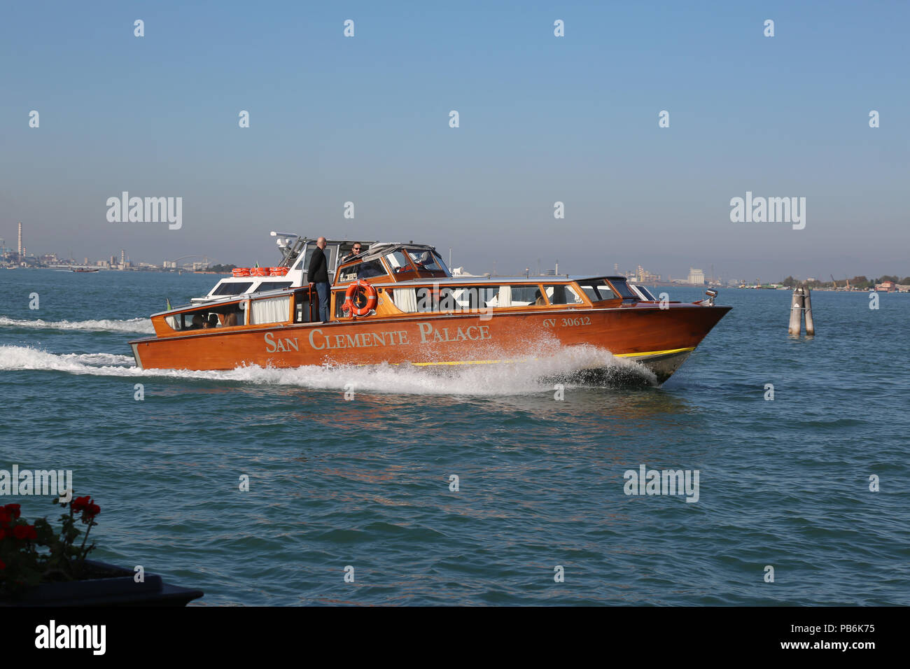 Shuttle Boot nach Venedig Stockfoto