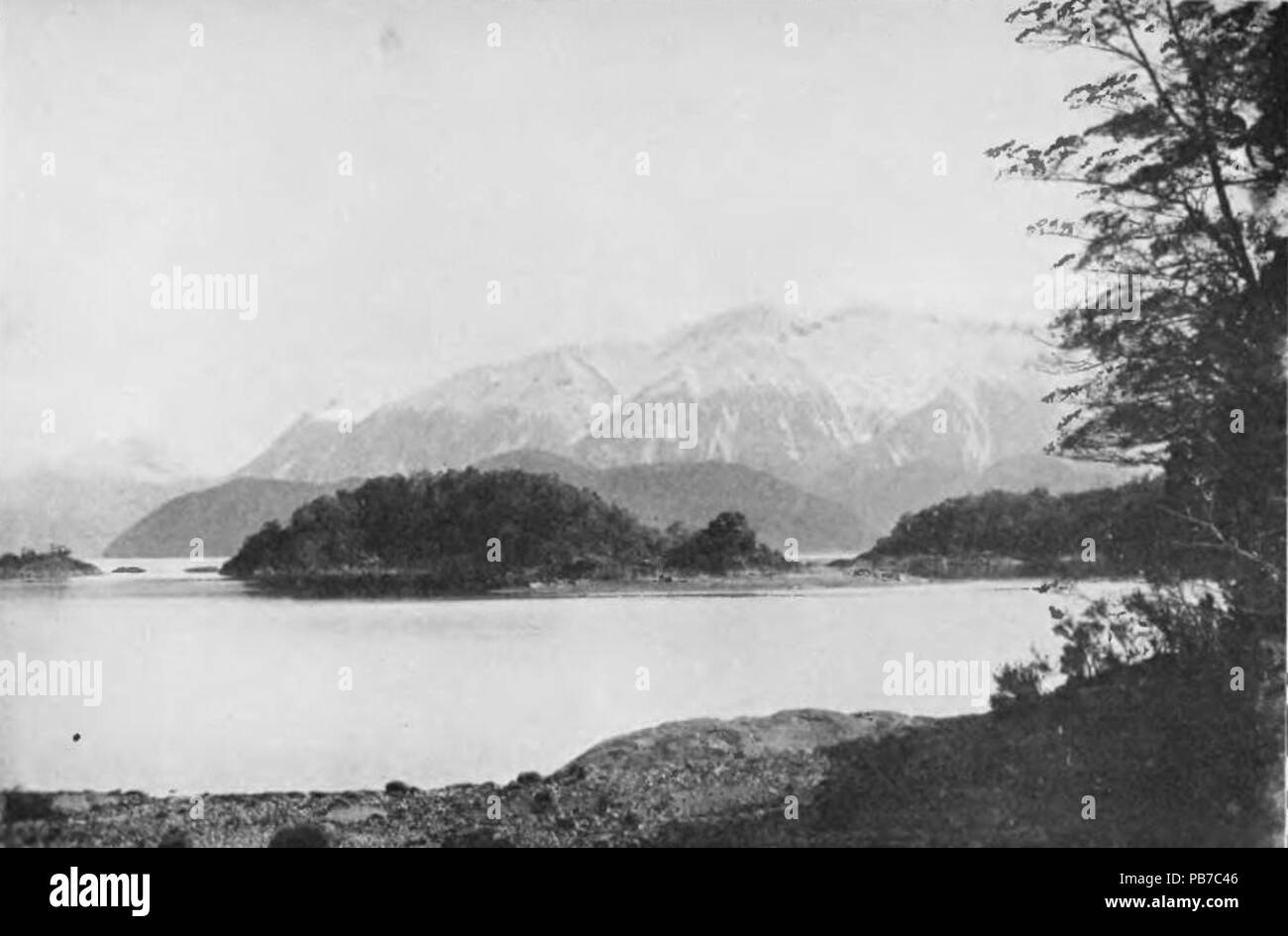 883 Manapouri See und die Kathedrale peaks Stockfoto