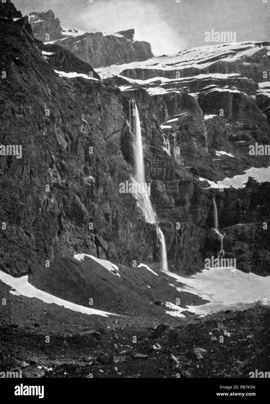 1620 Die Kaskade, GAVARNIE - ein Buch der Pyrenäen Stockfoto