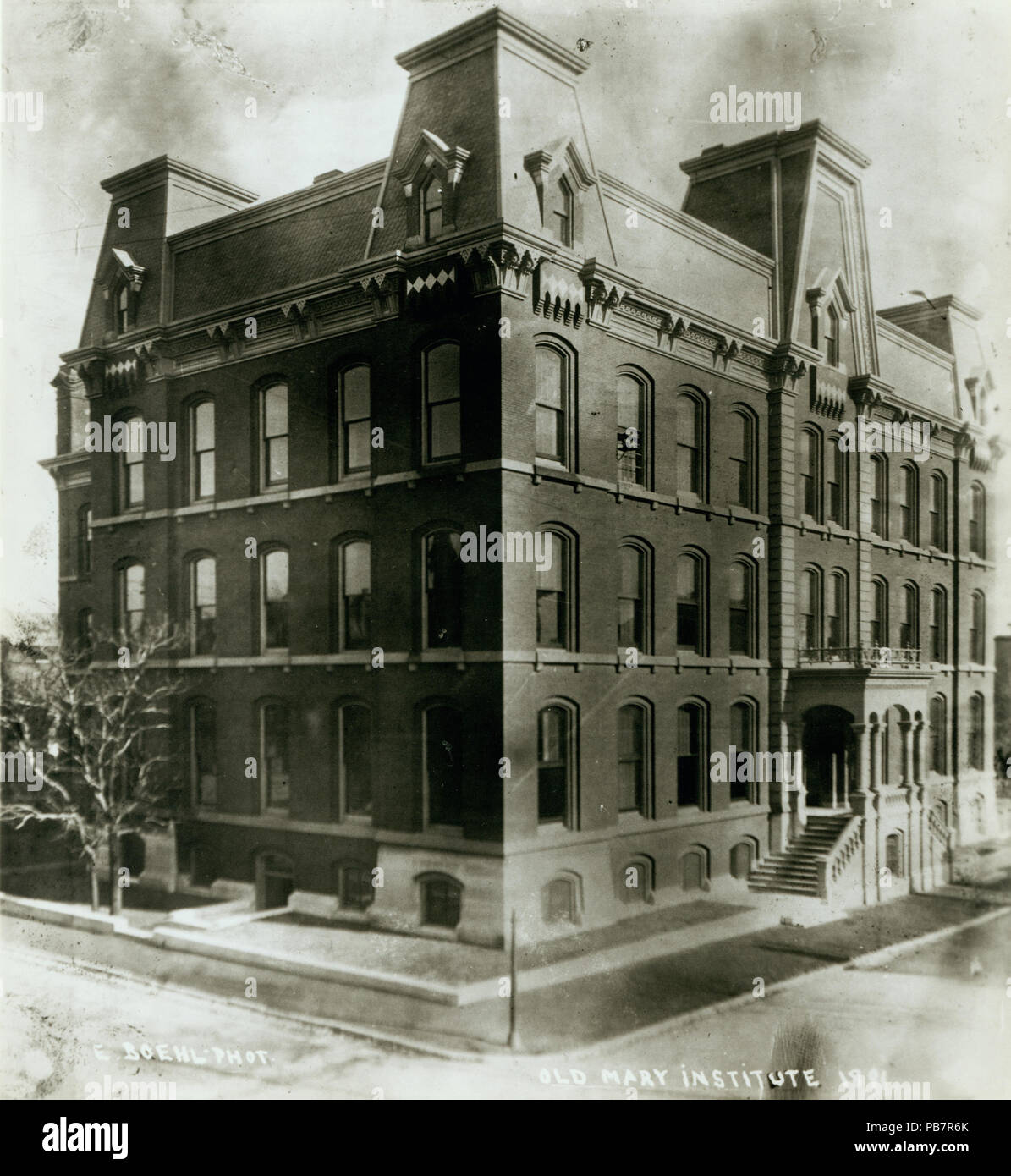 1003 Maria Institut, Heuschrecken und Beaumont Straßen, nordöstliche Ecke; 2. Gebäude Stockfoto