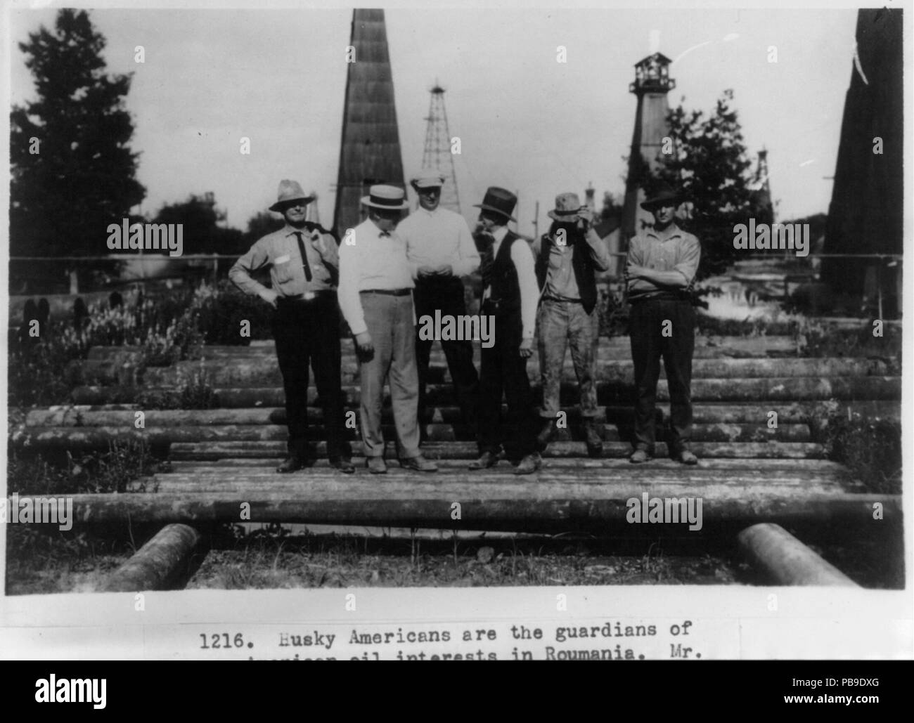 778 Husky Amerikaner sind die Hüter der amerikanischen Ölinteressen in Rumänien LCCN 2001705730 Stockfoto