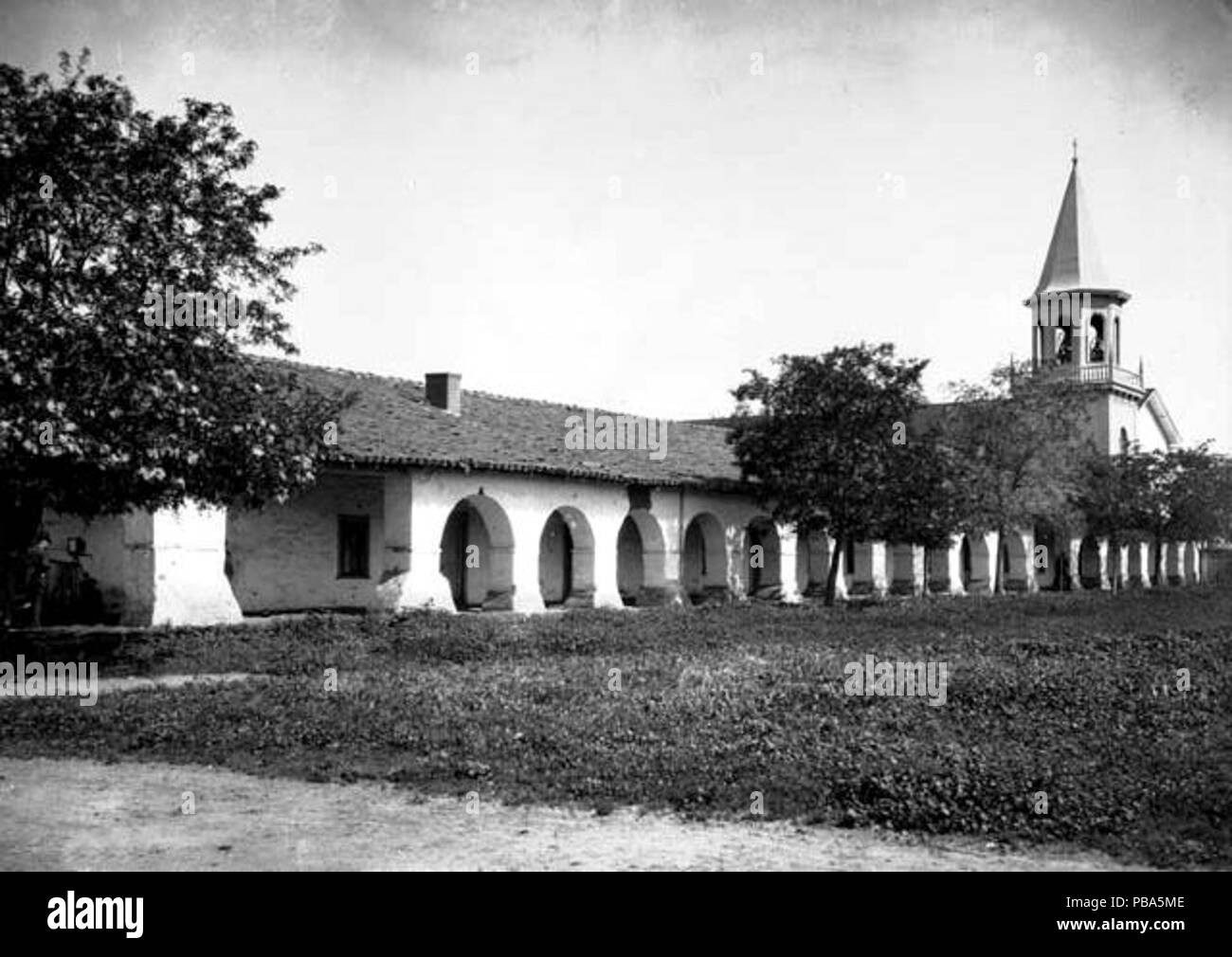 1050 Mission San Juan Bautista irgendwann zwischen 1880 und 1910 genommen Stockfoto