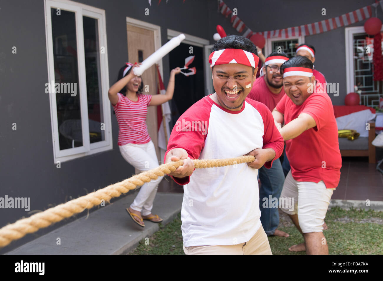 Indonesische Tauziehen Wettbewerb Stockfoto