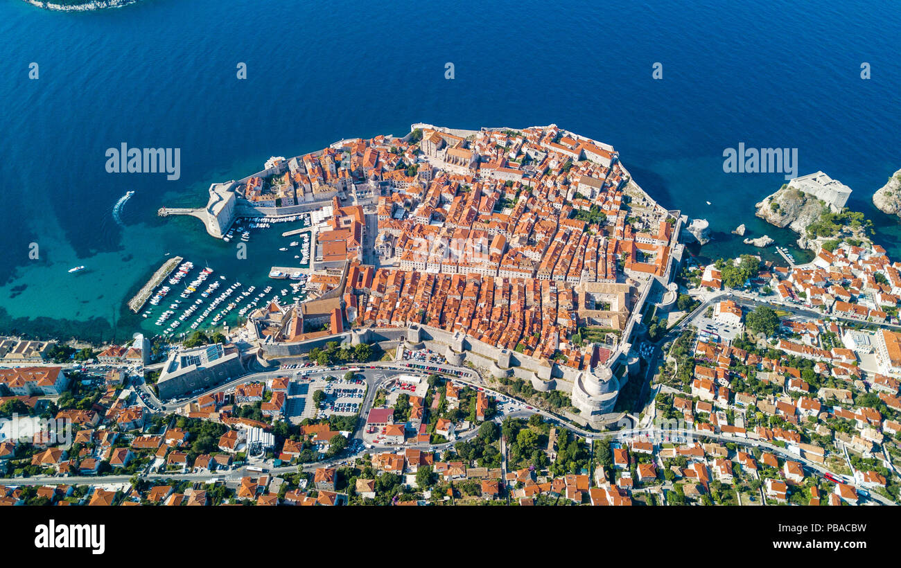 Die alte Stadtmauer von Dubrovnik, Kroatien Stockfoto