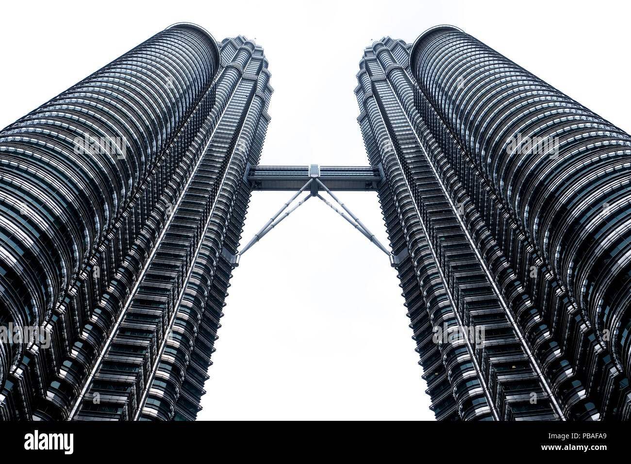 Geringe Sicht Der petronus Twin Towers, Kuala Lumpur, zwei 451 Meter ...