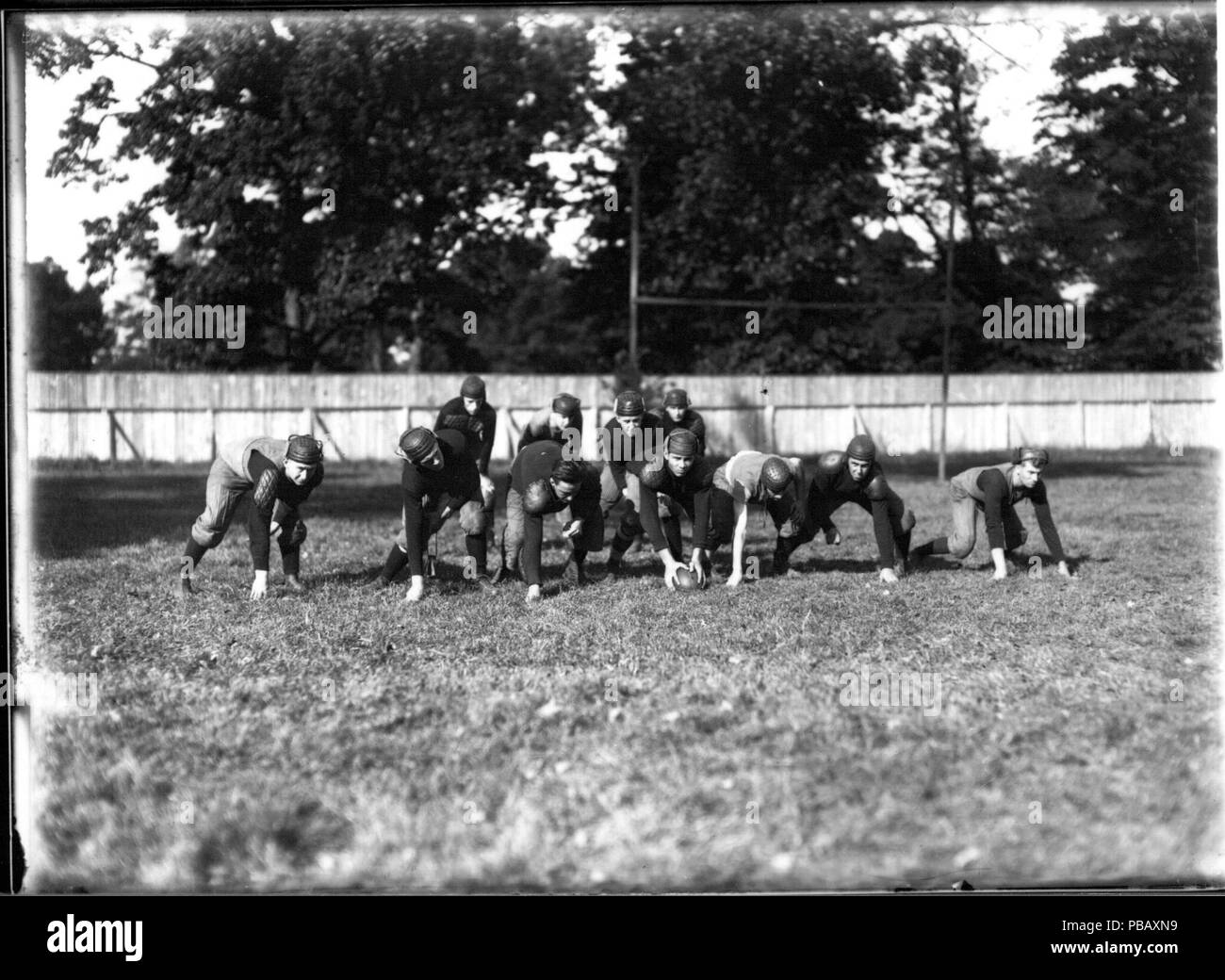 1040 Miami Universität Fußball-Mannschaft, die sich in der Ausbildung 1910 (3191374043) Stockfoto