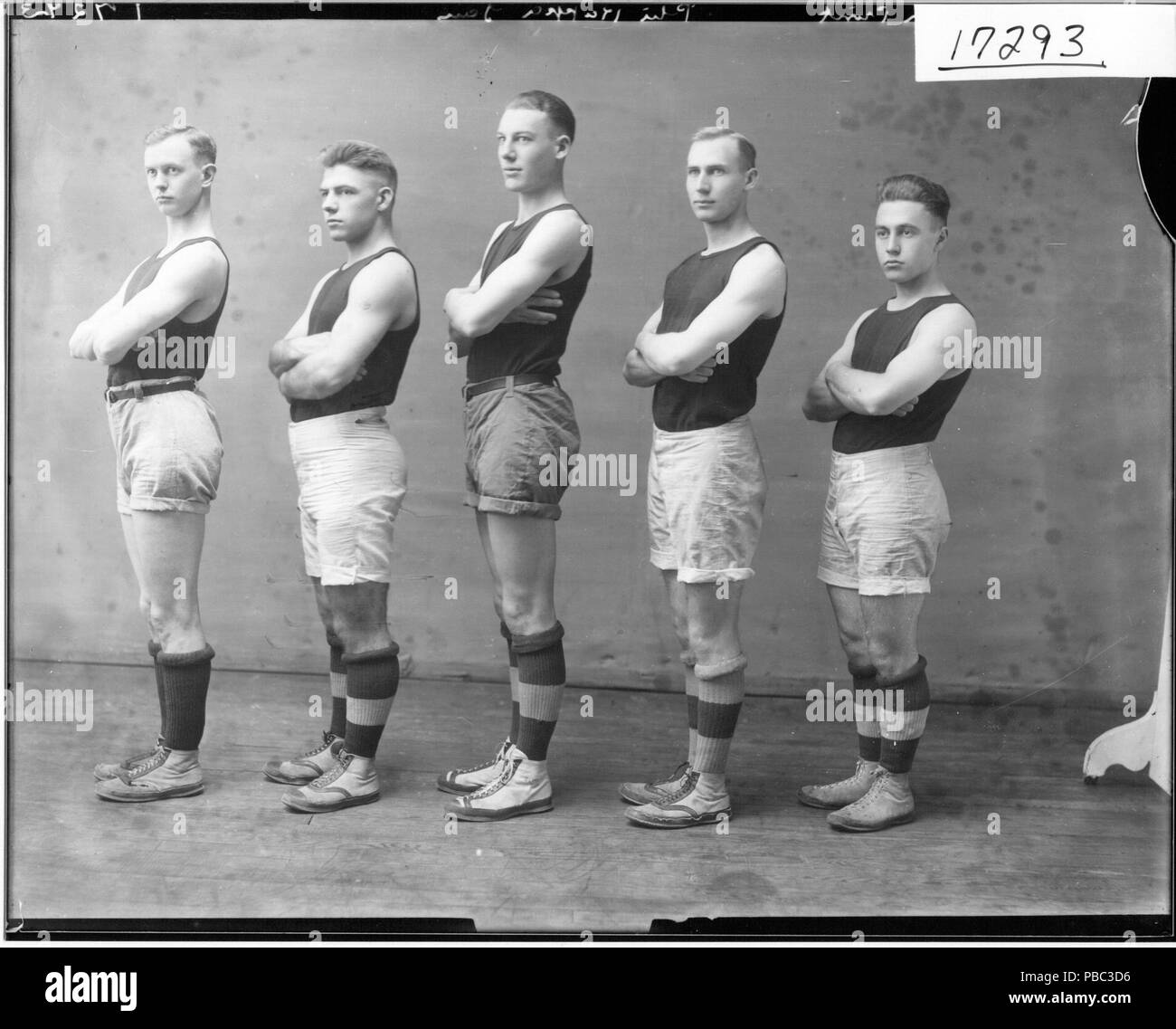 1186 Phi Kappa Tau Basketball team 1918 (3190833351) Stockfoto