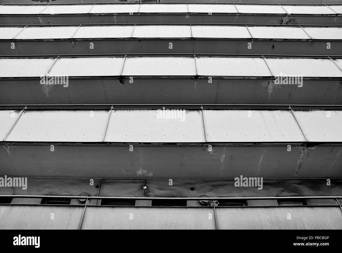 Balkon eines Wohnhauses in Berlin Stockfoto
