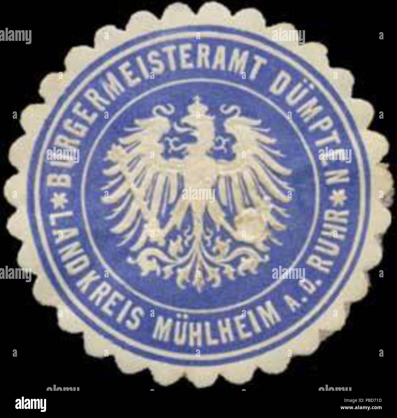 Alte Briefverschlussmarke aus Papier, welche seit ca. 1850 von Behoerden, Anwaelten, Notaren und Firmen zum Verschliessen der Post verwendet wurde. 1331 Siegelmarke Bürgermeisteramt Dümpten Landkreis Mühlheim-Ruhr W 0331719 Stockfoto