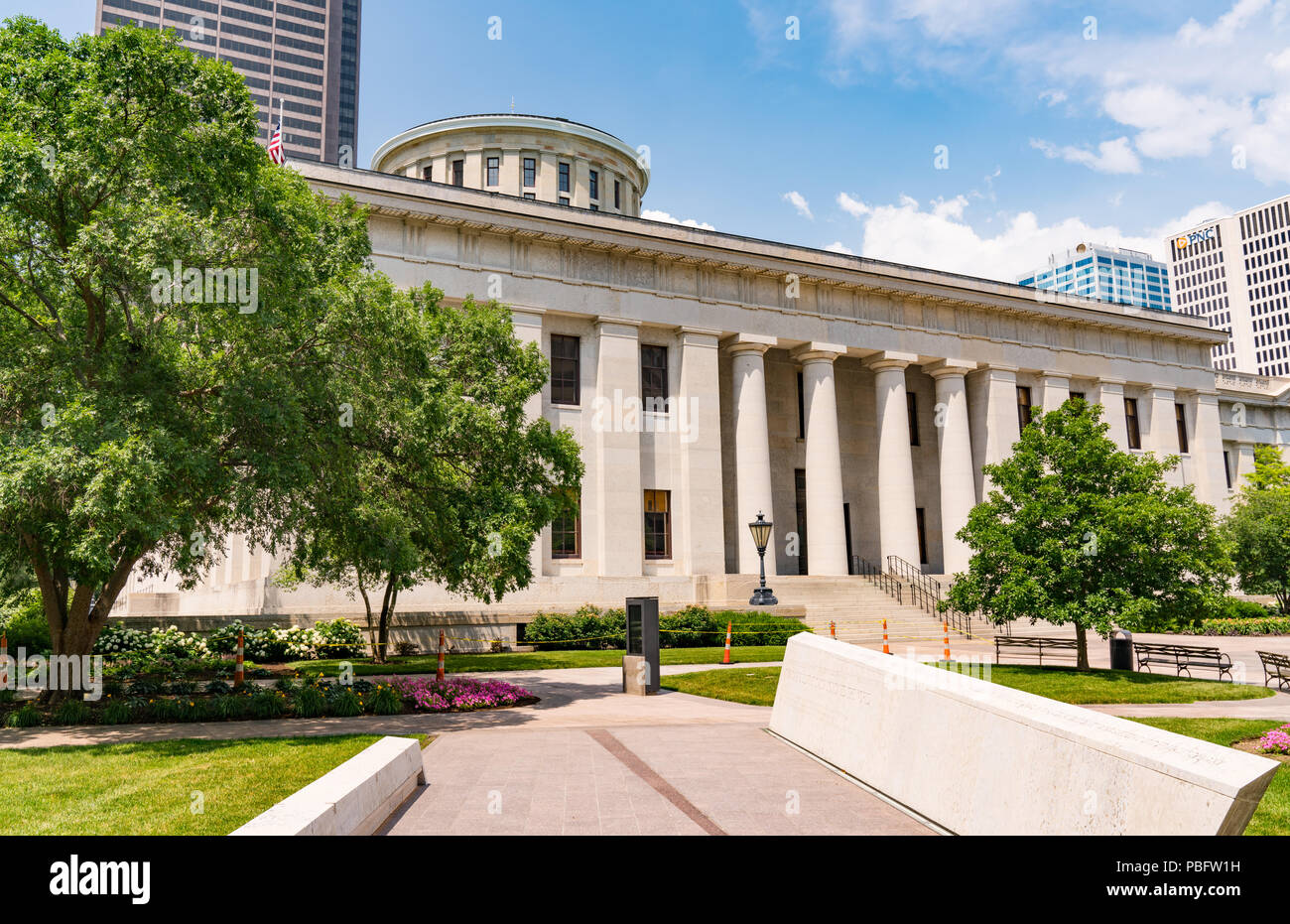 COLUMBUS, OH- - Juni 17, 2018: Ohio Gebäude im Capitol Square in Columbus, Ohio Stockfoto