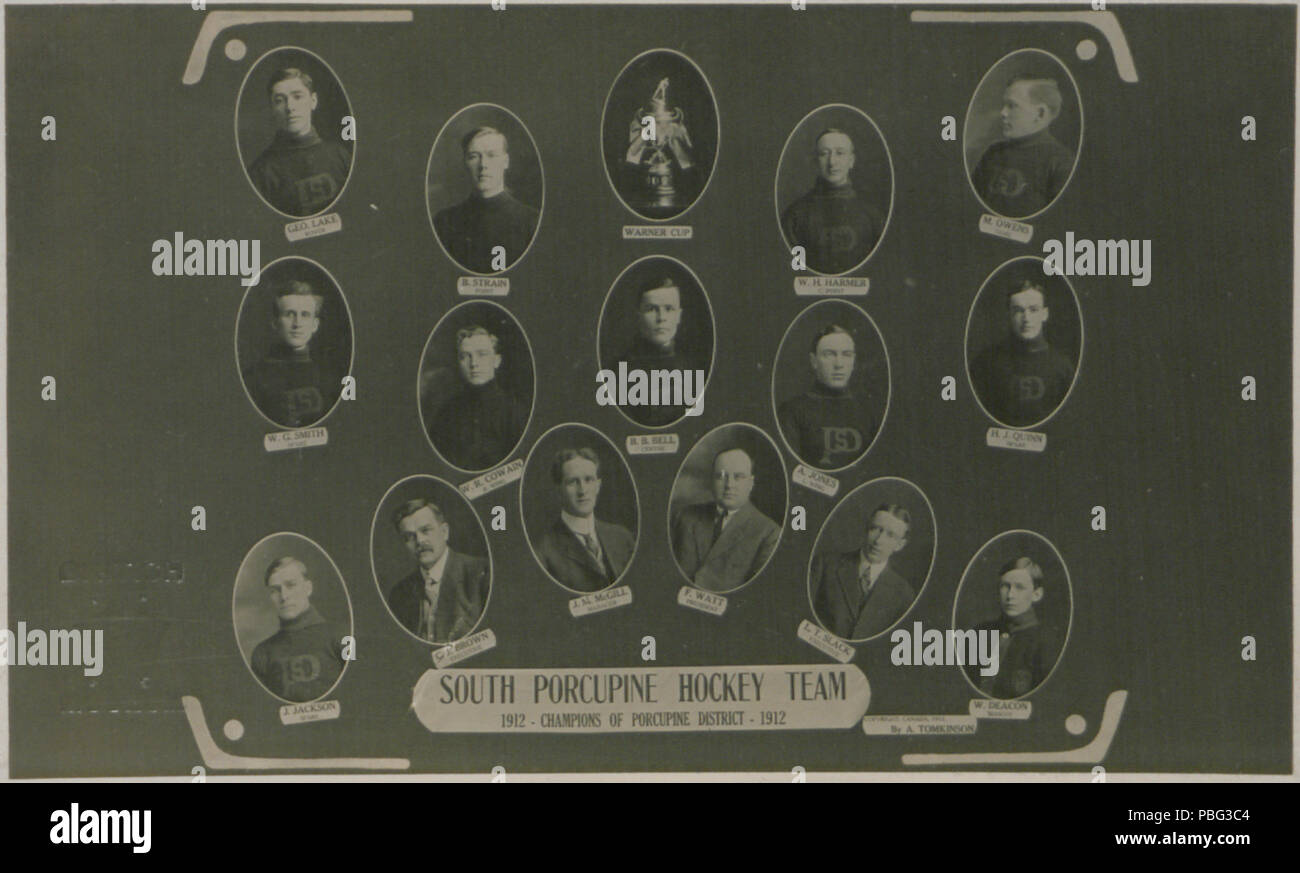 1553 South Porcupine Hockey Team Champions von Porcupine District, 1912 (HS 85-10 -25391) Stockfoto