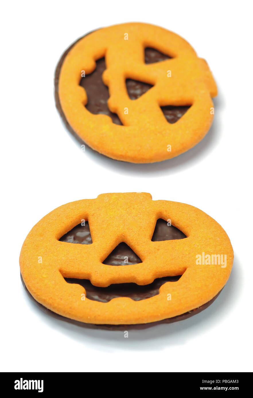 Halloween cookies isoliert auf weißem Stockfoto