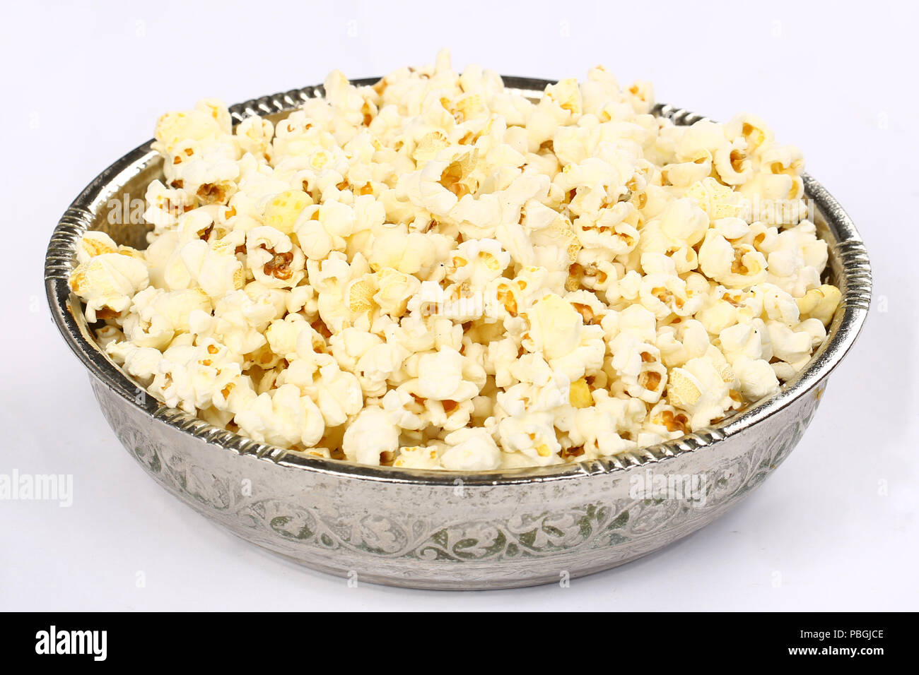 Popcorn in Schüssel Stockfoto