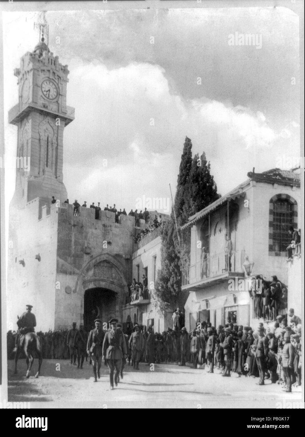 Militärische Prozession Jerusalem durch Jaffa-tor. Dez 1917 Palästina - Jerusalem. Von General Allenby Einzug in Jerusalem Stockfoto