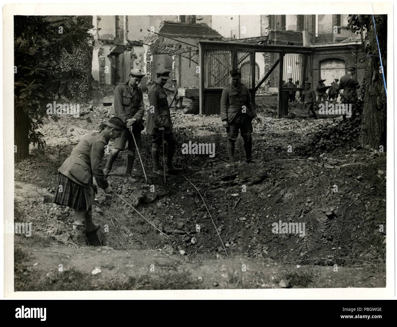 1631 Die Auswirkungen von Shell Feuer Laventie, Frankreich (Foto 24-225) Stockfoto