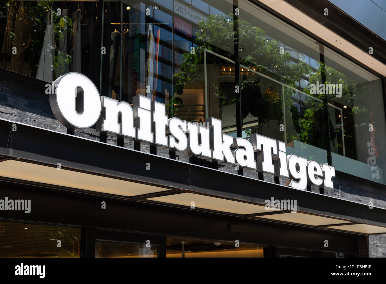 Onitsuka Tiger shop, Shibuya, Japan Stockfoto