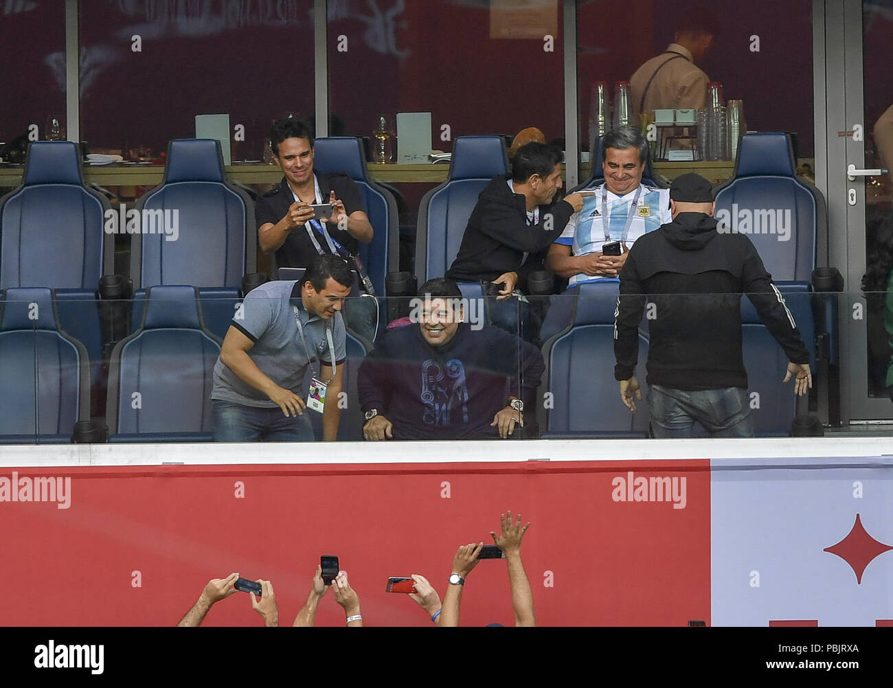 2018 FIFA World Cup - Nigeria vs Argentinien Gruppe D Spieltag 3 Sankt Petersburg mit: Diego Maradona Wo: St. Petersburg, Russische Föderation Wann: 26 Jun 2018 Credit: Anthony Stanley/WENN.com Stockfoto