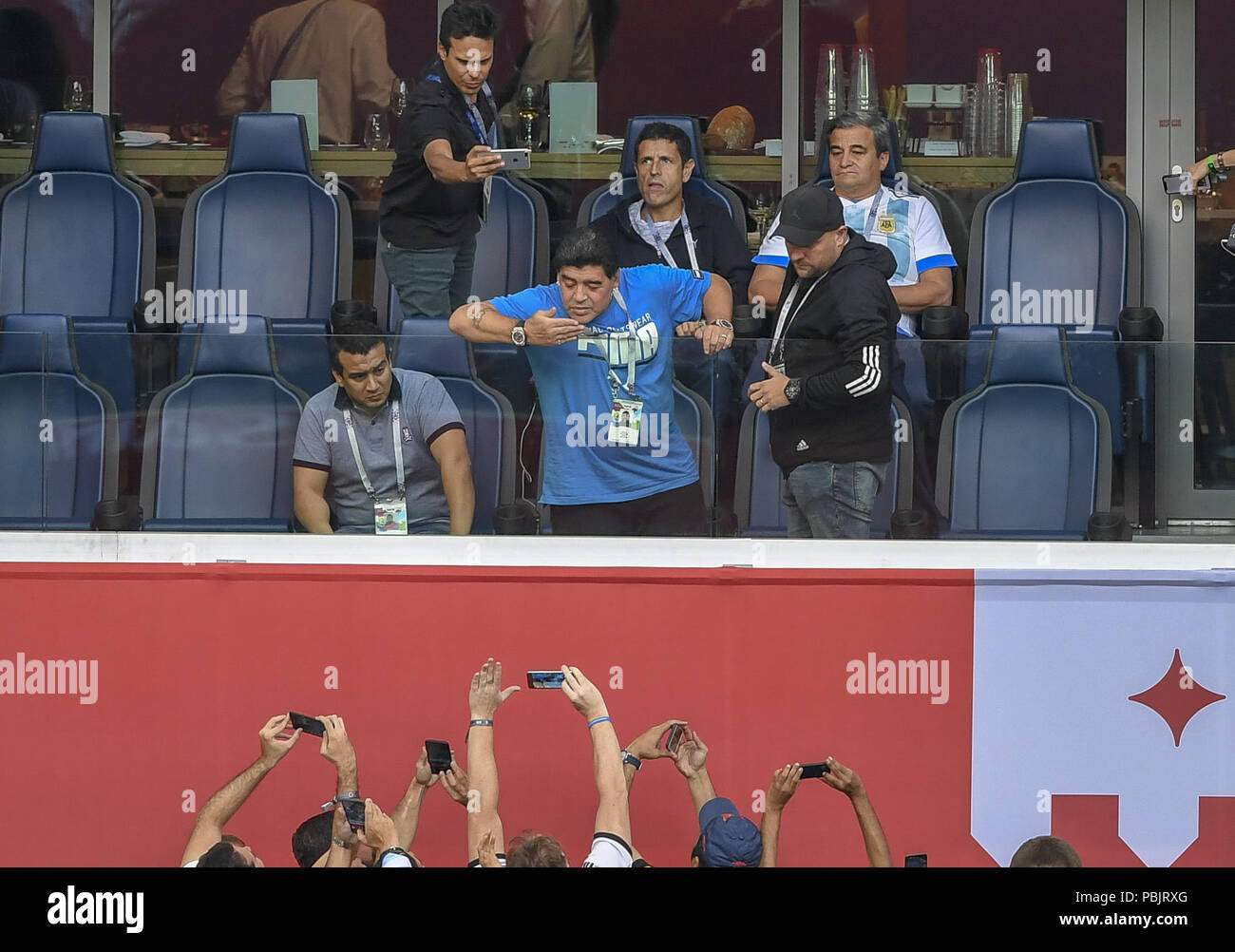 2018 FIFA World Cup - Nigeria vs Argentinien Gruppe D Spieltag 3 Sankt Petersburg mit: Diego Maradona Wo: St. Petersburg, Russische Föderation Wann: 26 Jun 2018 Credit: Anthony Stanley/WENN.com Stockfoto