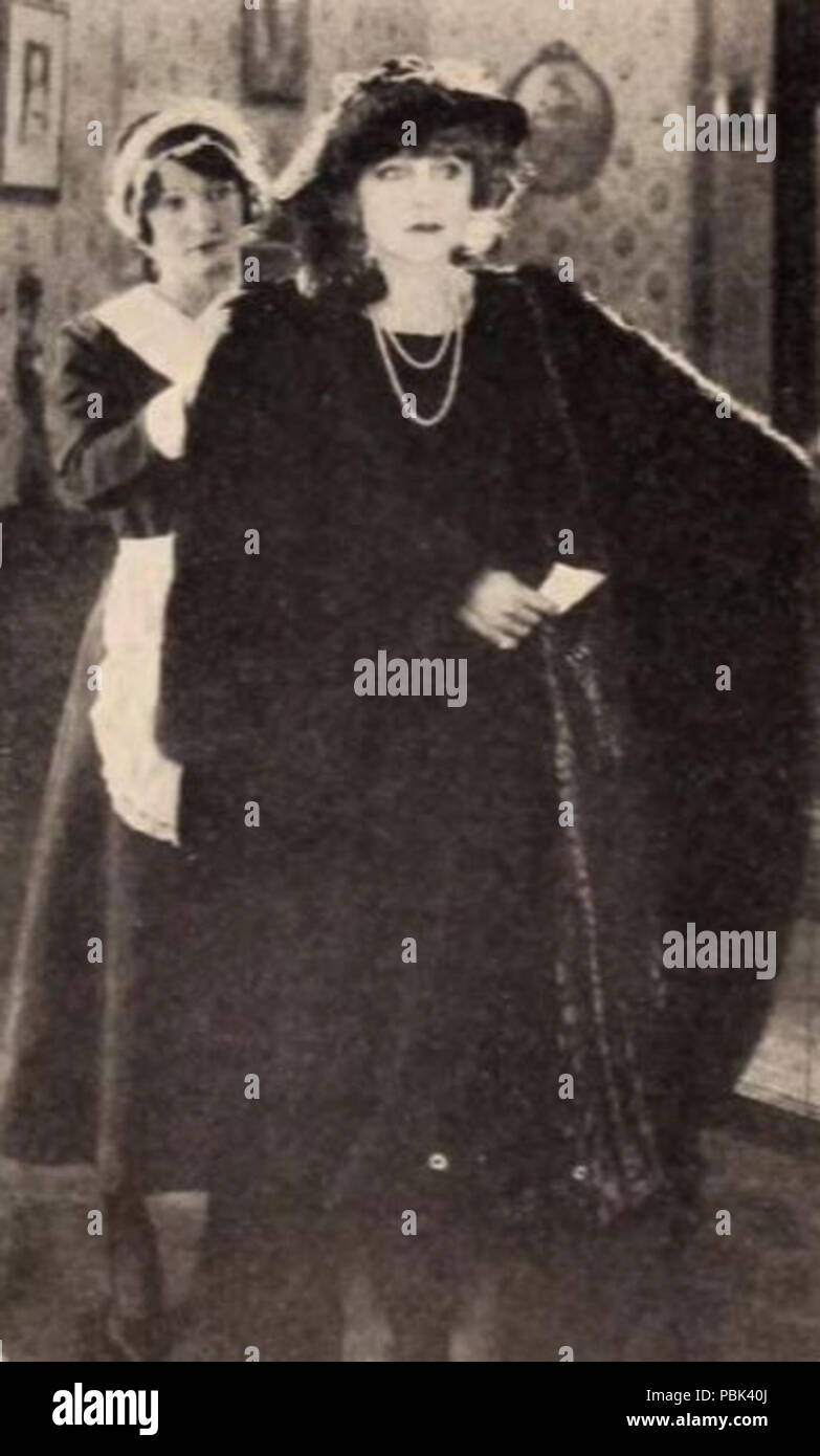 974 Luxus (1921) - 1. Stockfoto