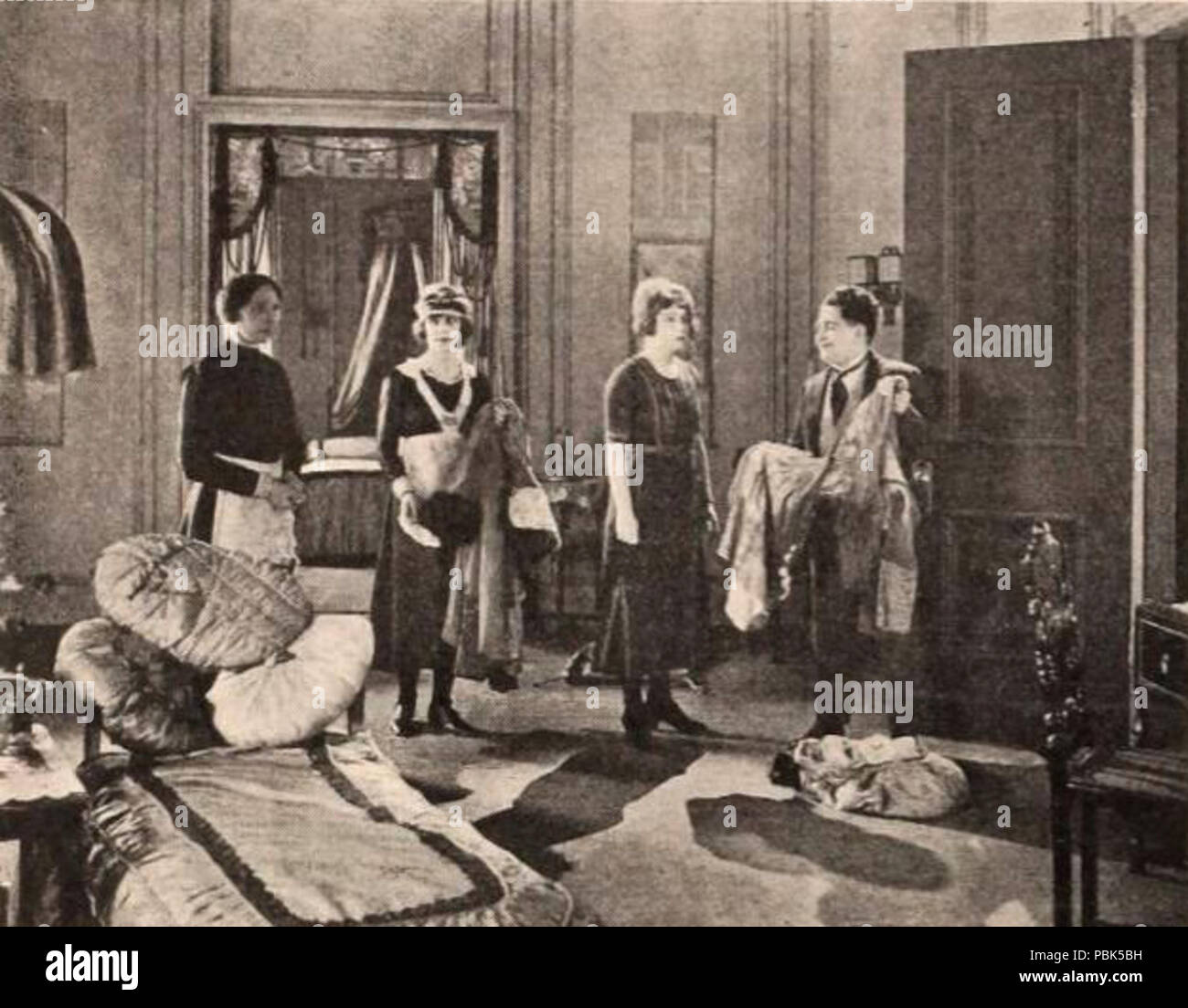 1312 Shams der Gesellschaft (1921) - 1. Stockfoto
