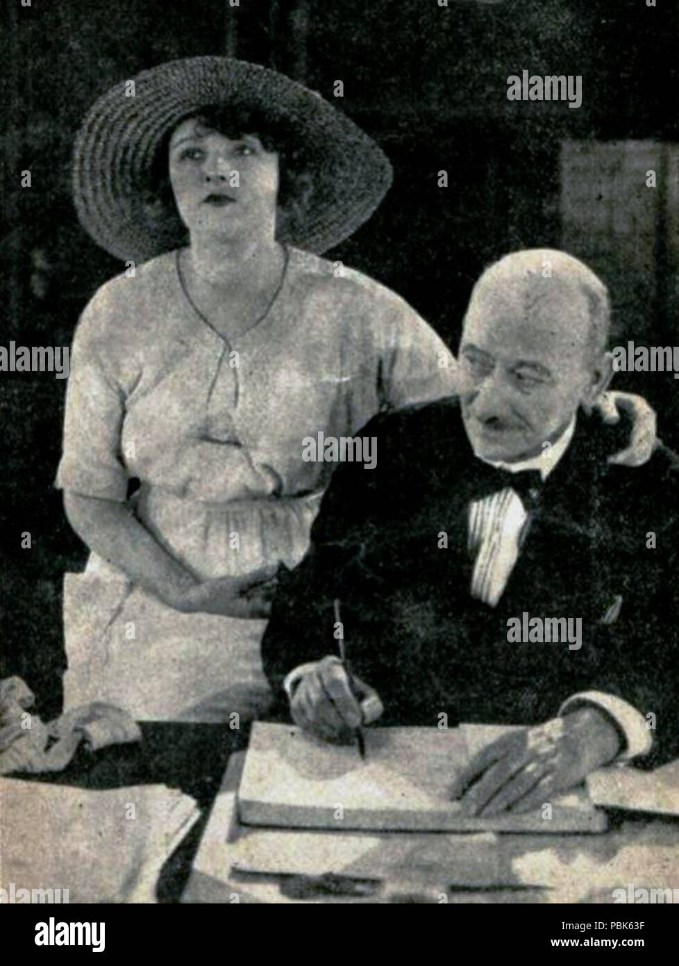 1632 Das Gesicht an Ihrem Fenster (1920) - 5. Stockfoto