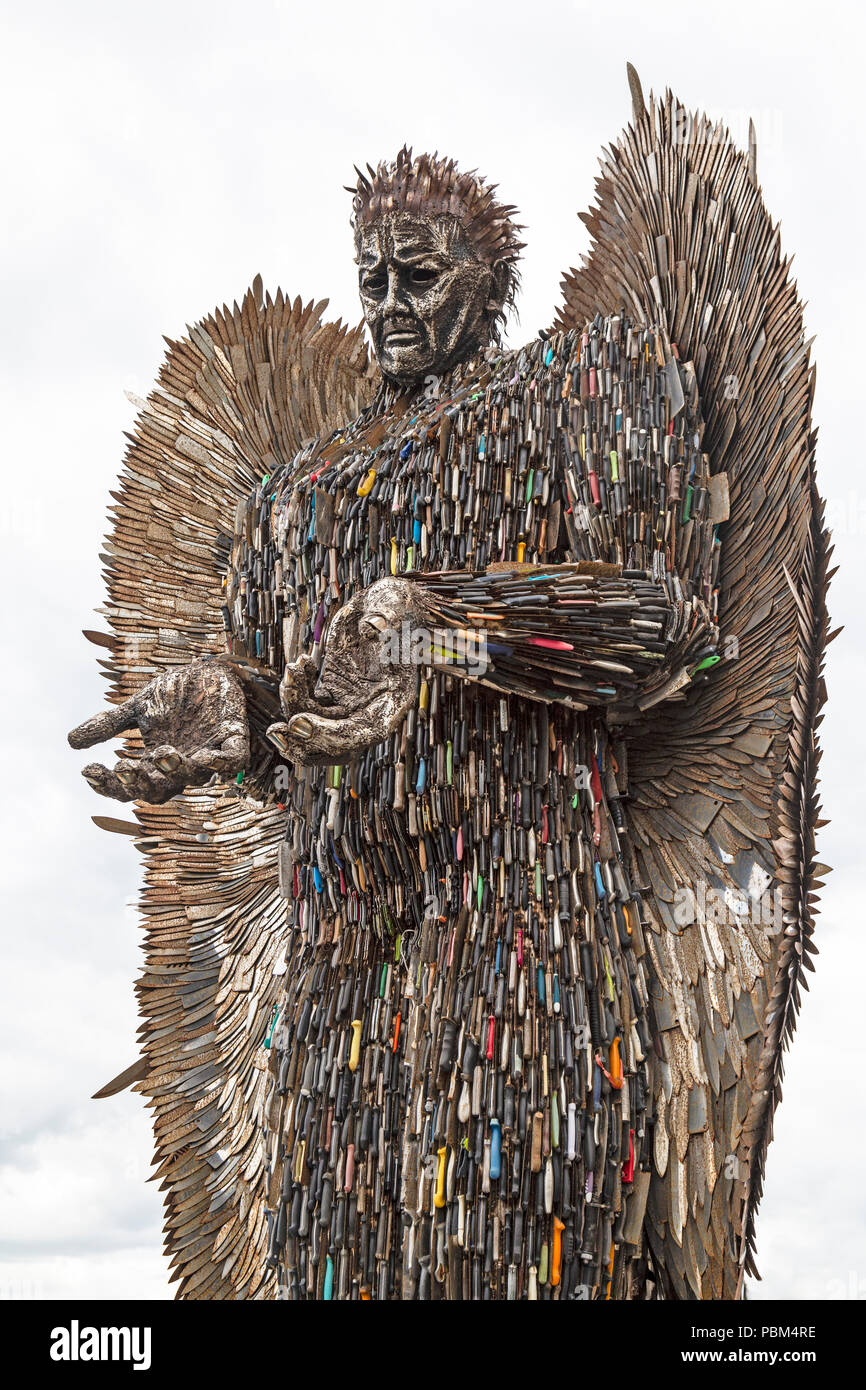 Das Messer Engel Skulptur, erstellt von artist Alfie Bradley, eine Show am britischen Schmiedearbeiten Zentrum in Shropshire, England. Stockfoto