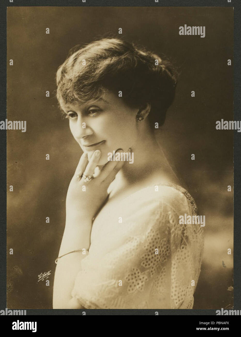 957 Lucile Watson Stockfoto
