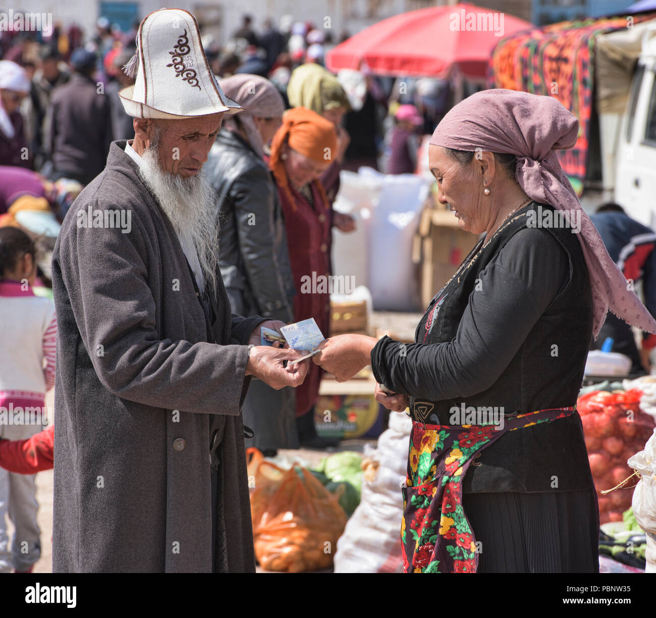 Szenen aus dem Basar, Sary Mogul, Kirgisistan Stockfoto