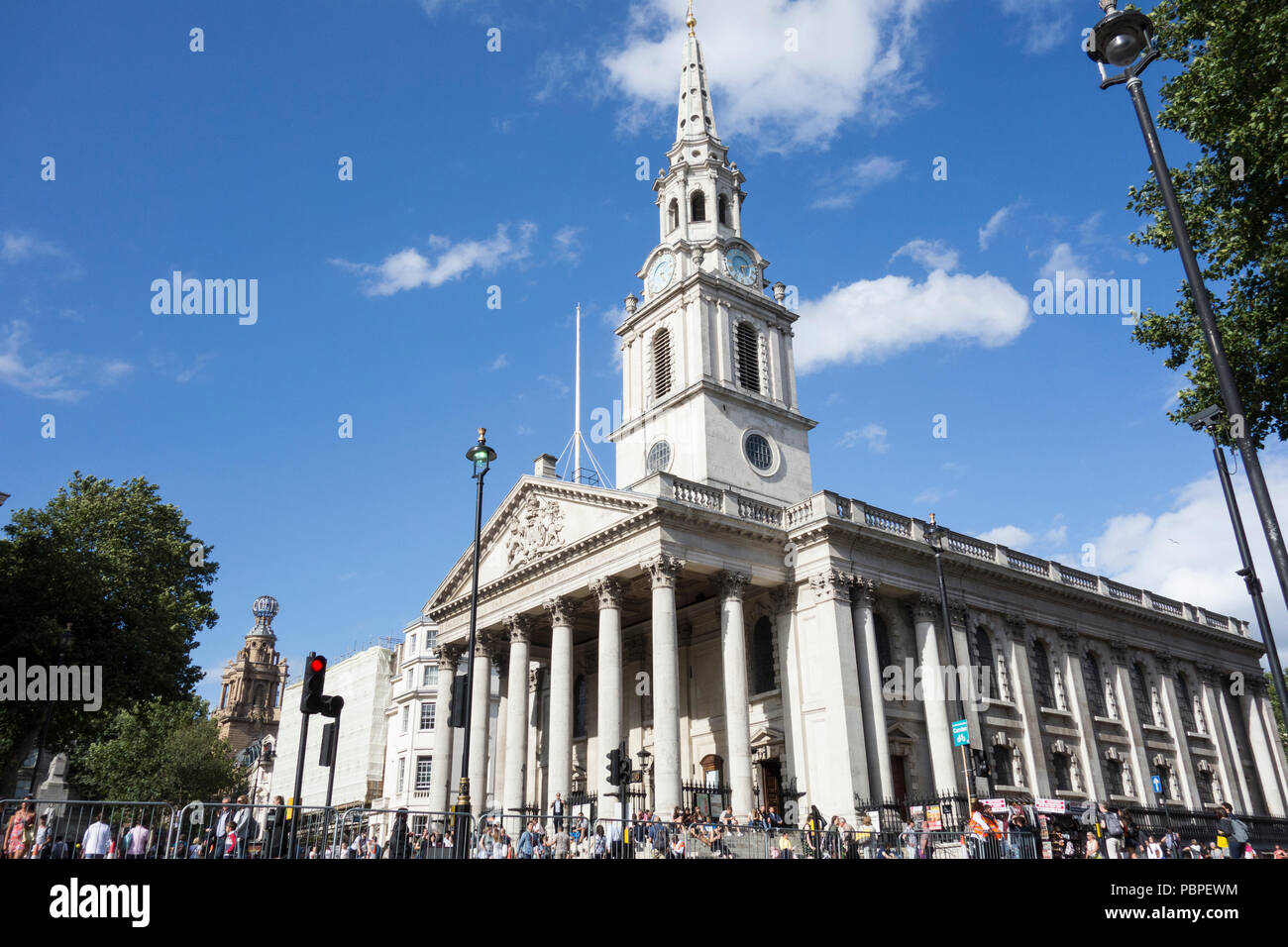 St Martin-in-the-Fields eine anglikanische Kirche in der Nordostecke von Trafalgar Square, Westminster, London, UK Stockfoto