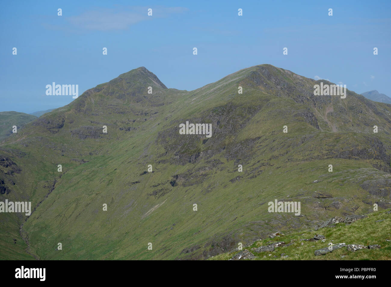 Die Schottischen Berge Munro Sgor na h-Ulaidh vom Gipfel des Corbett Beinn Maol Chaluim im Glen Etive, Scottish Highlands, Schottland, Großbritannien. Stockfoto