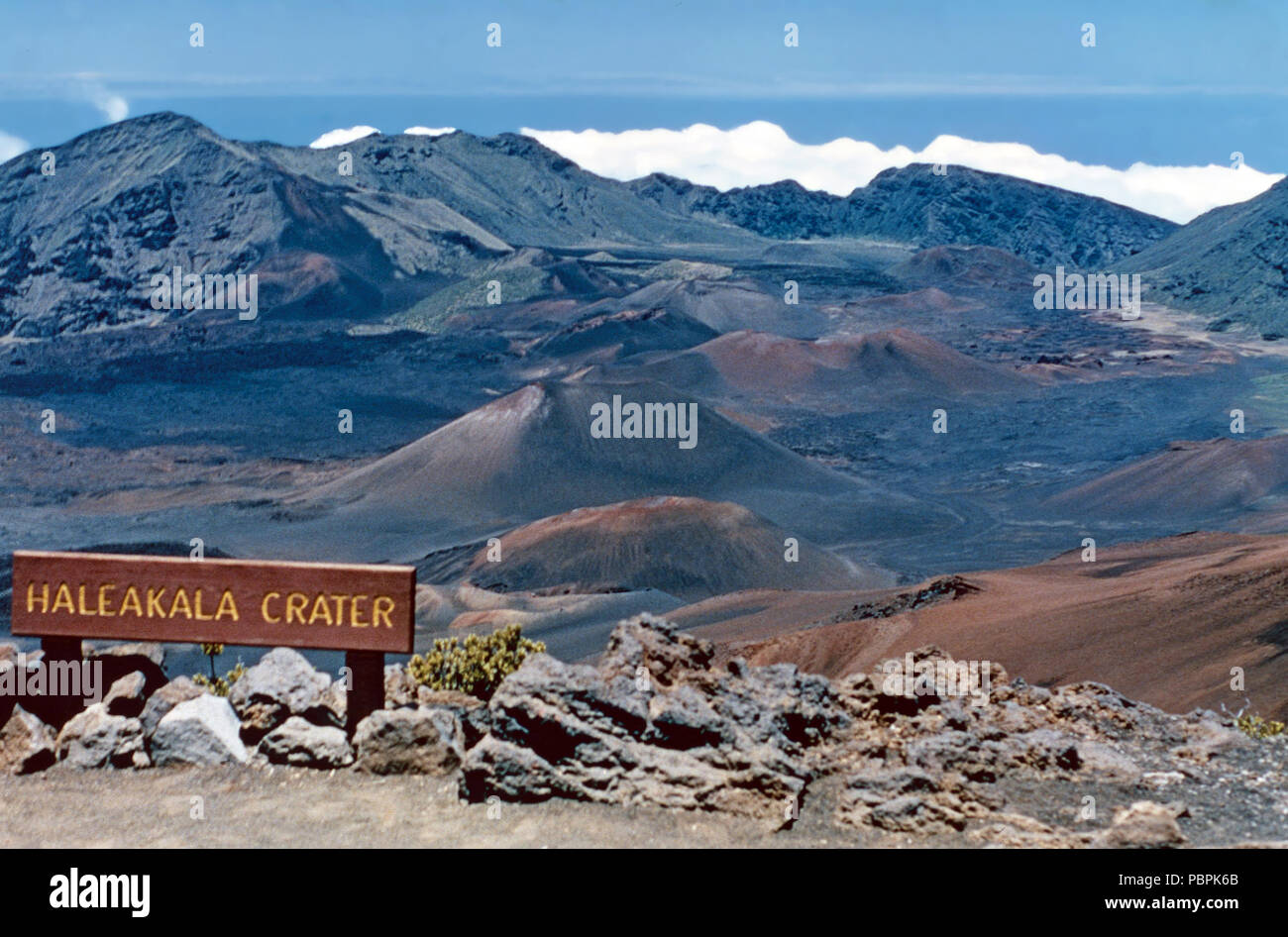 Blick vom Kraterrand, Haleakala Krater, Maui, Hawaii Stockfoto