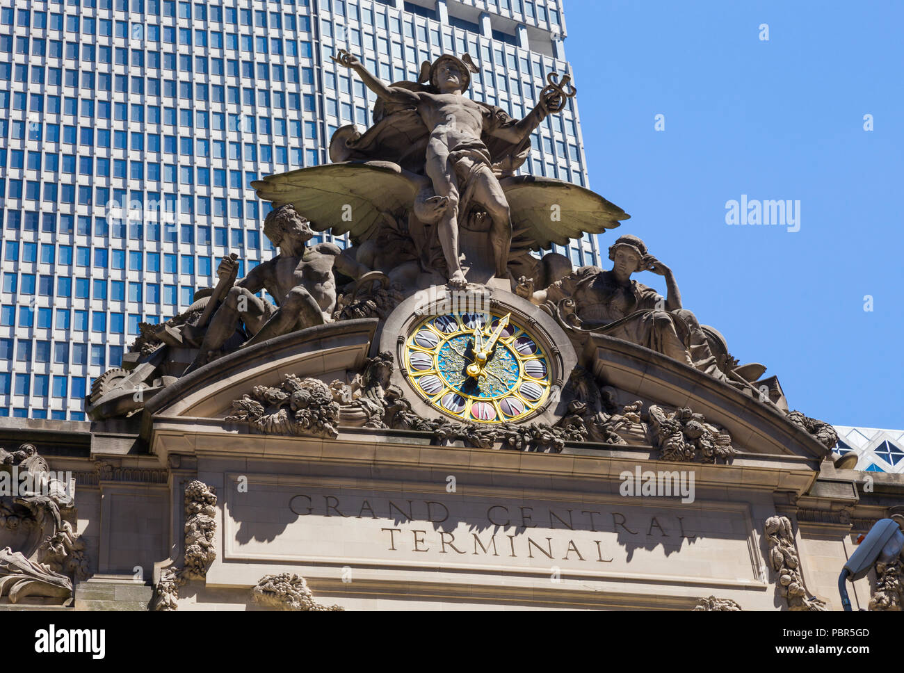 Grand Central Terminal Skulpturen und Clock (Herrlichkeit der Commerce), New York, USA Stockfoto