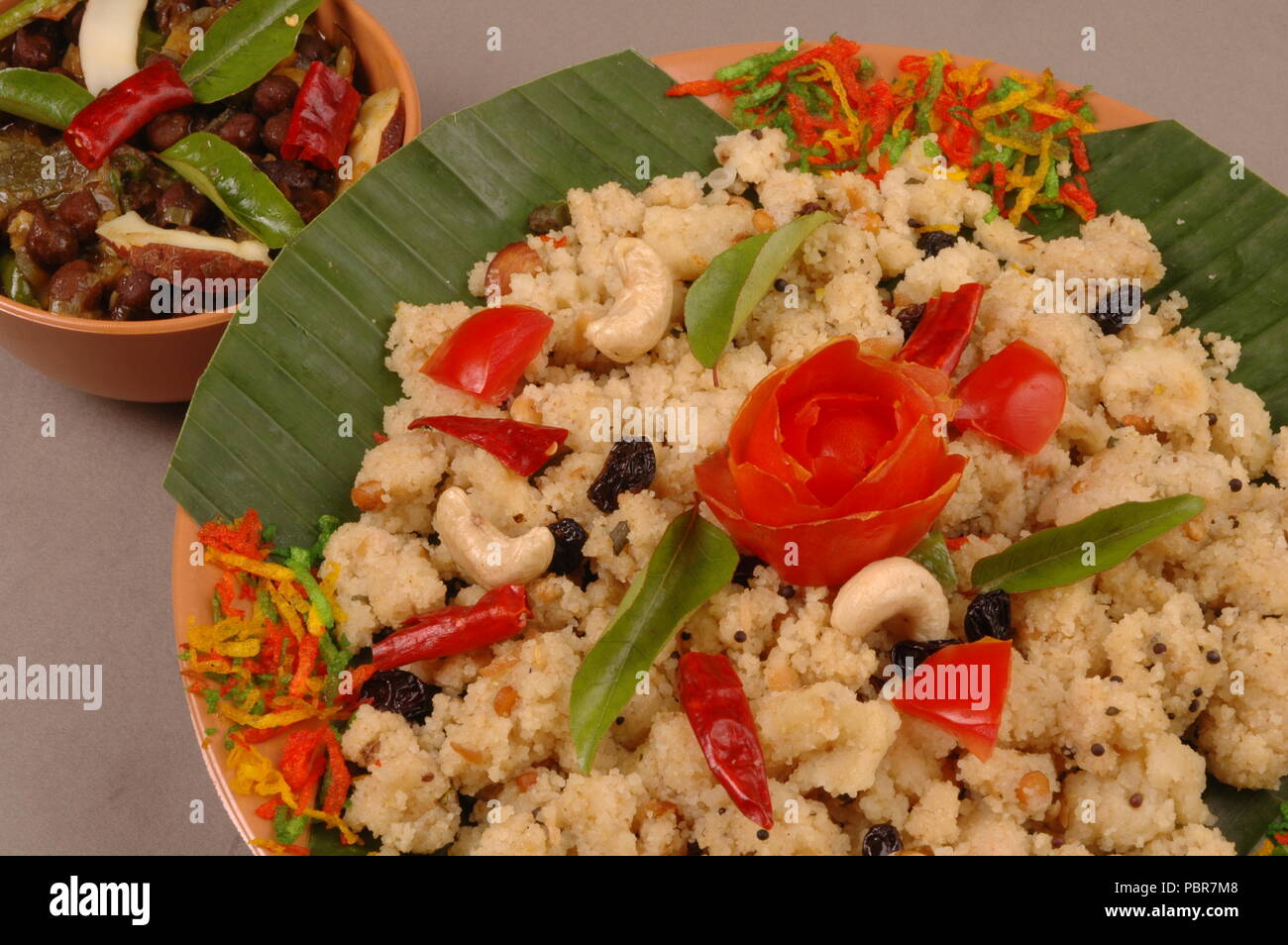 Pflanzliche uppumavu oder upma, ist ein Frühstück dish Common in Südindien, aus Rava oder Sooji. Stockfoto